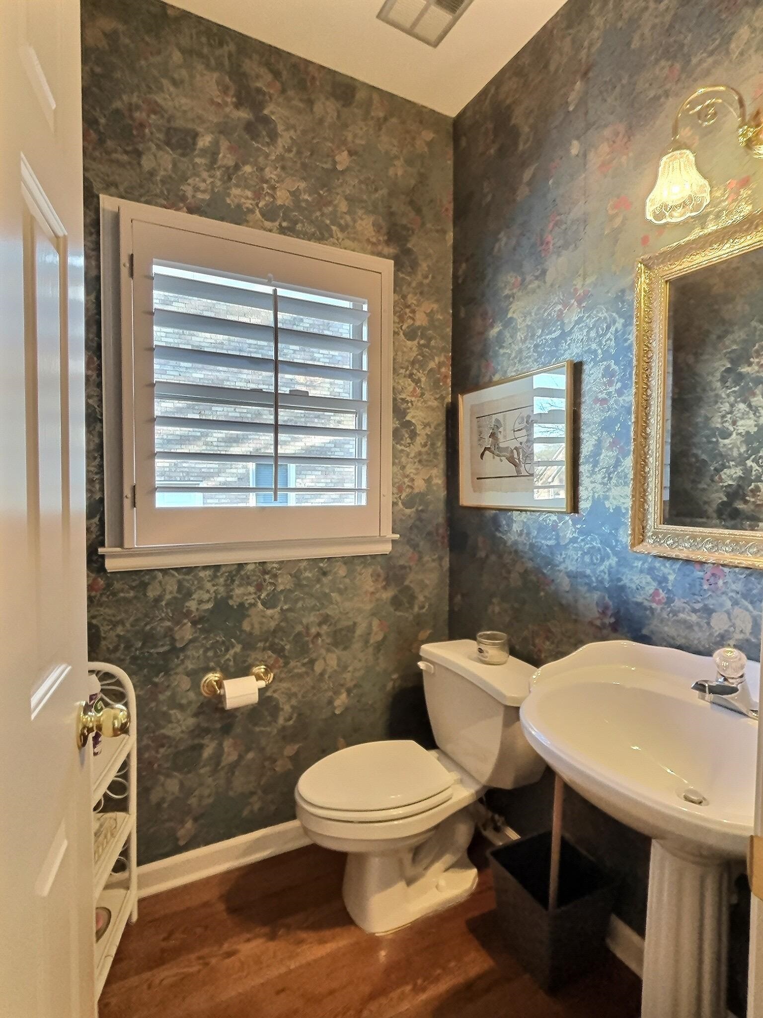 1663 FORSYTHE TRL