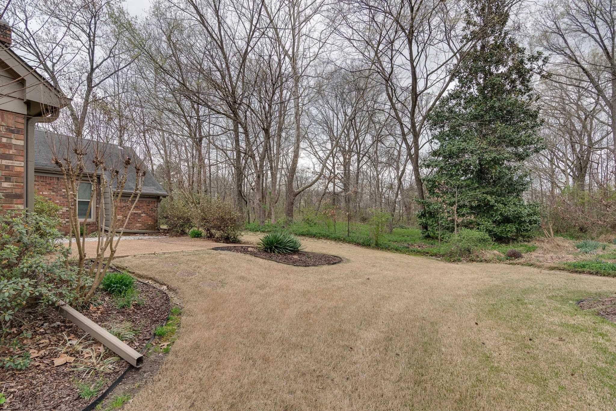 8560 W PARK TRAIL DR Unit: 8560