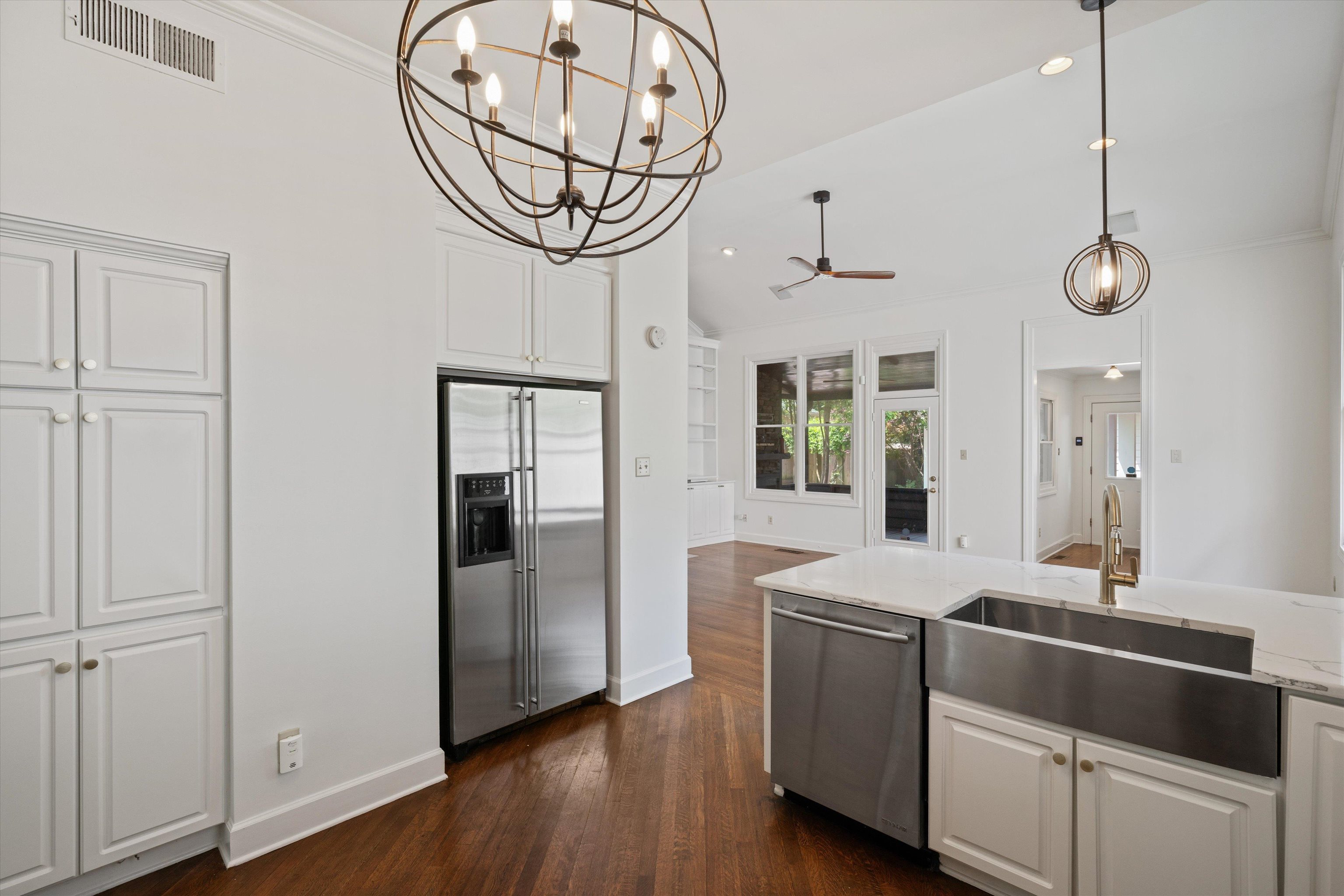 1766 OVERTON PARK AVE