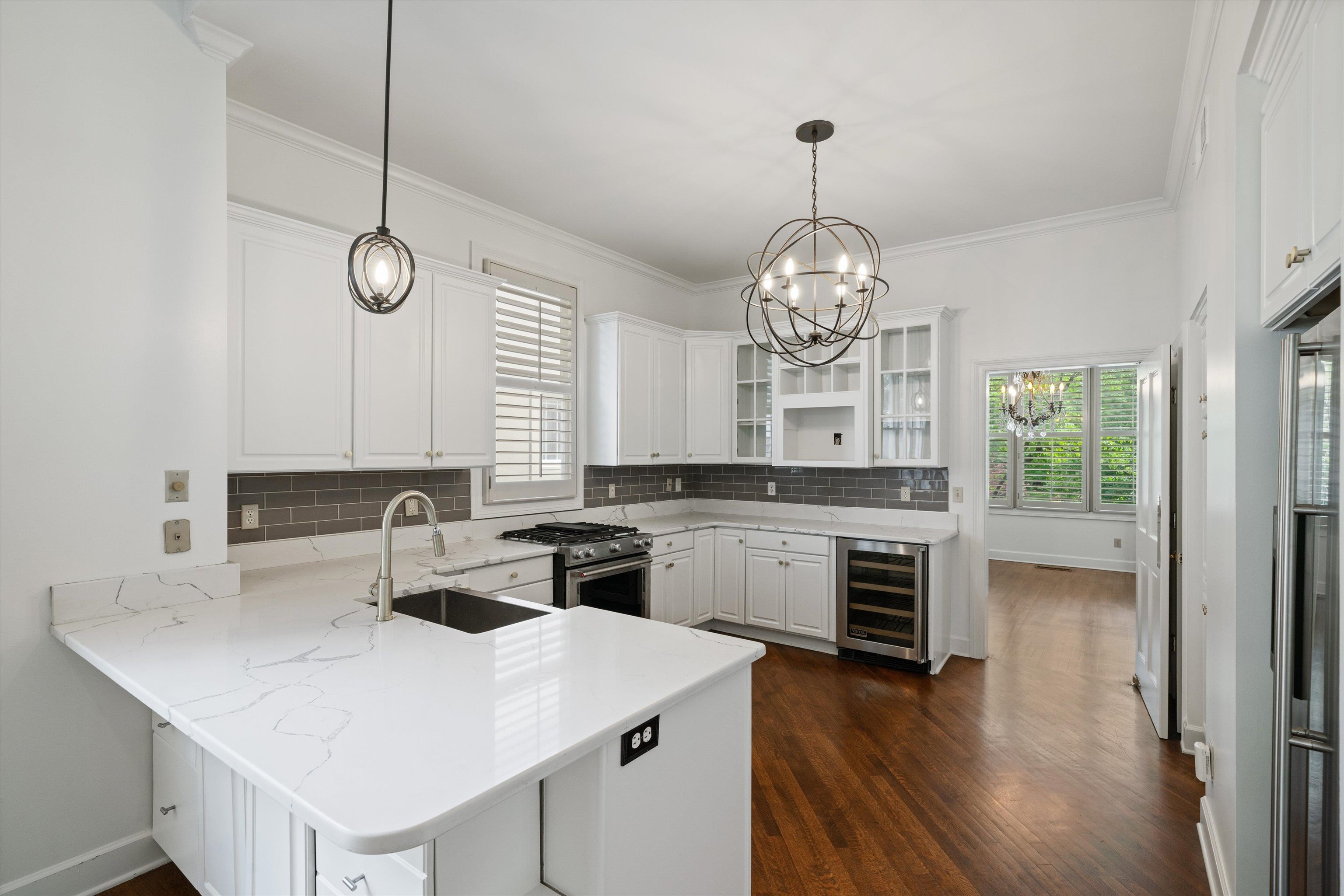 1766 OVERTON PARK AVE