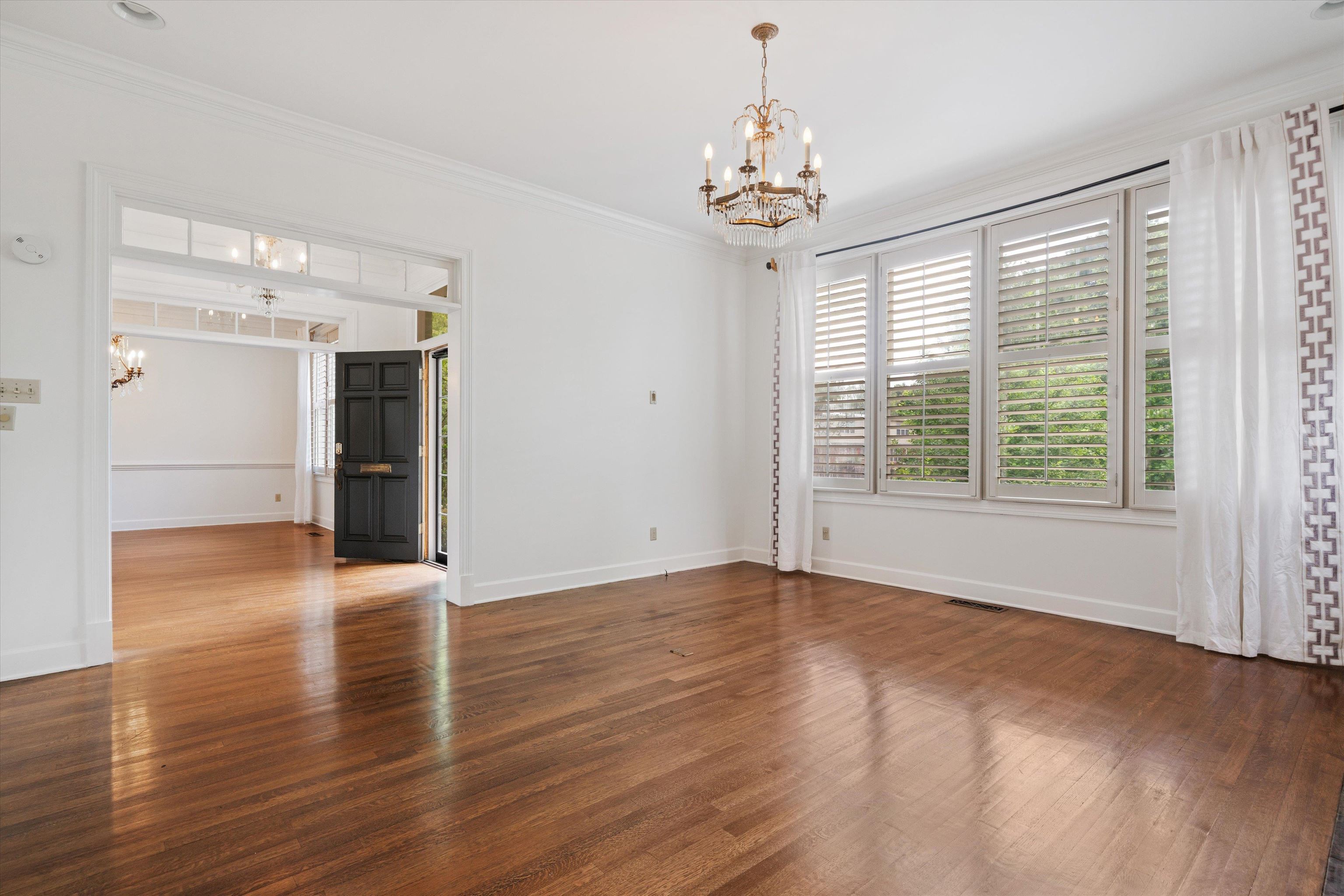 1766 OVERTON PARK AVE