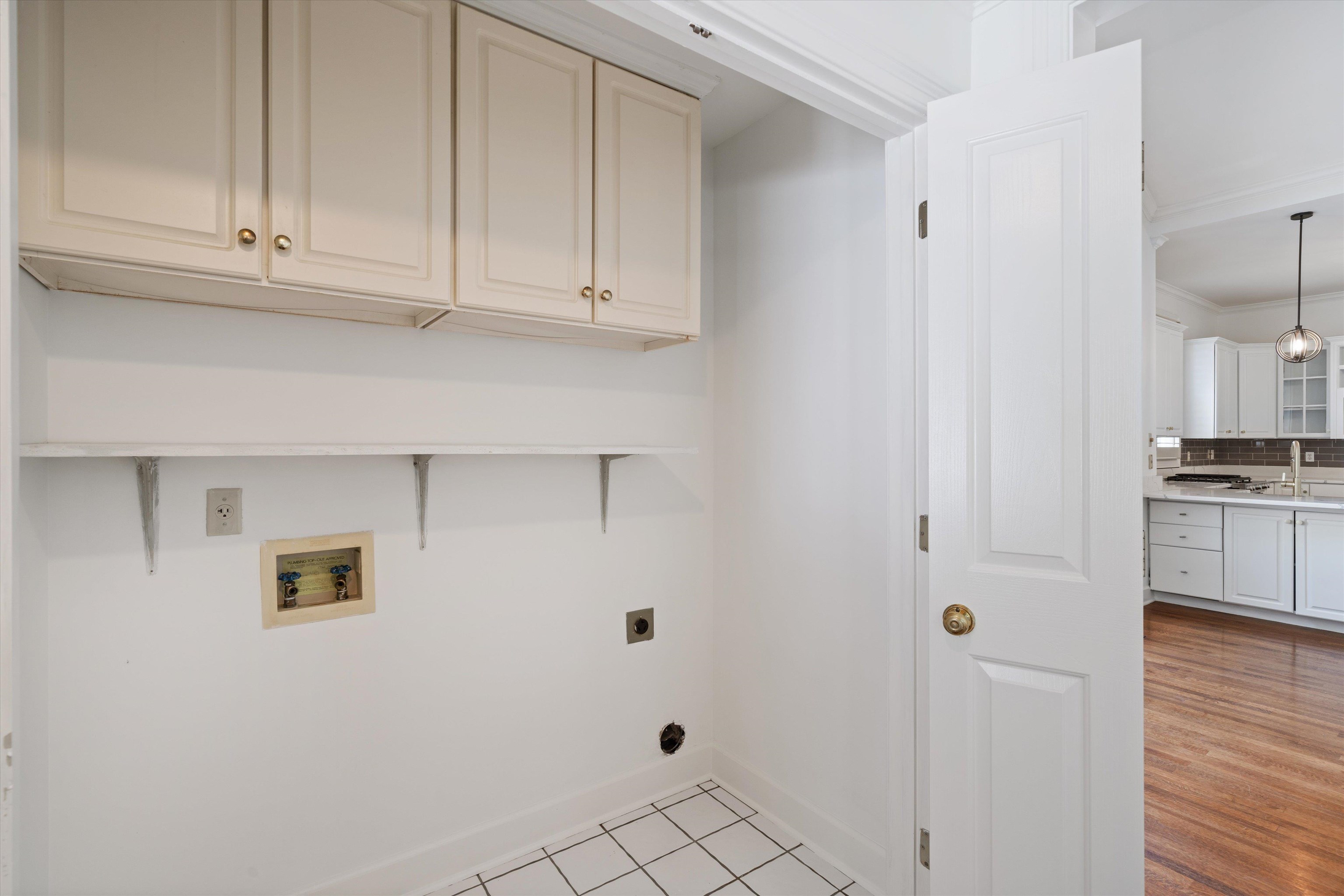 1766 OVERTON PARK AVE