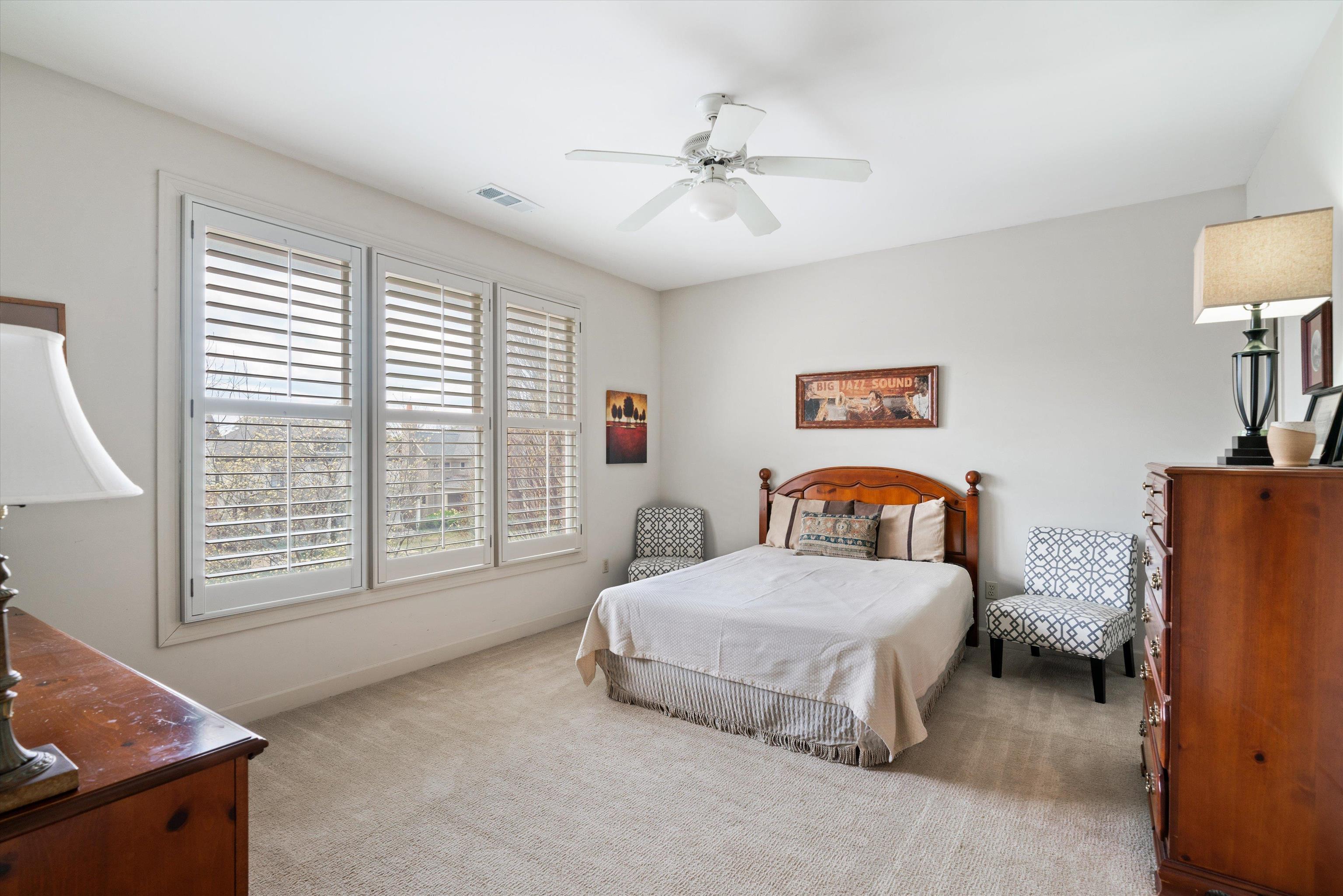 1766 OVERTON PARK AVE