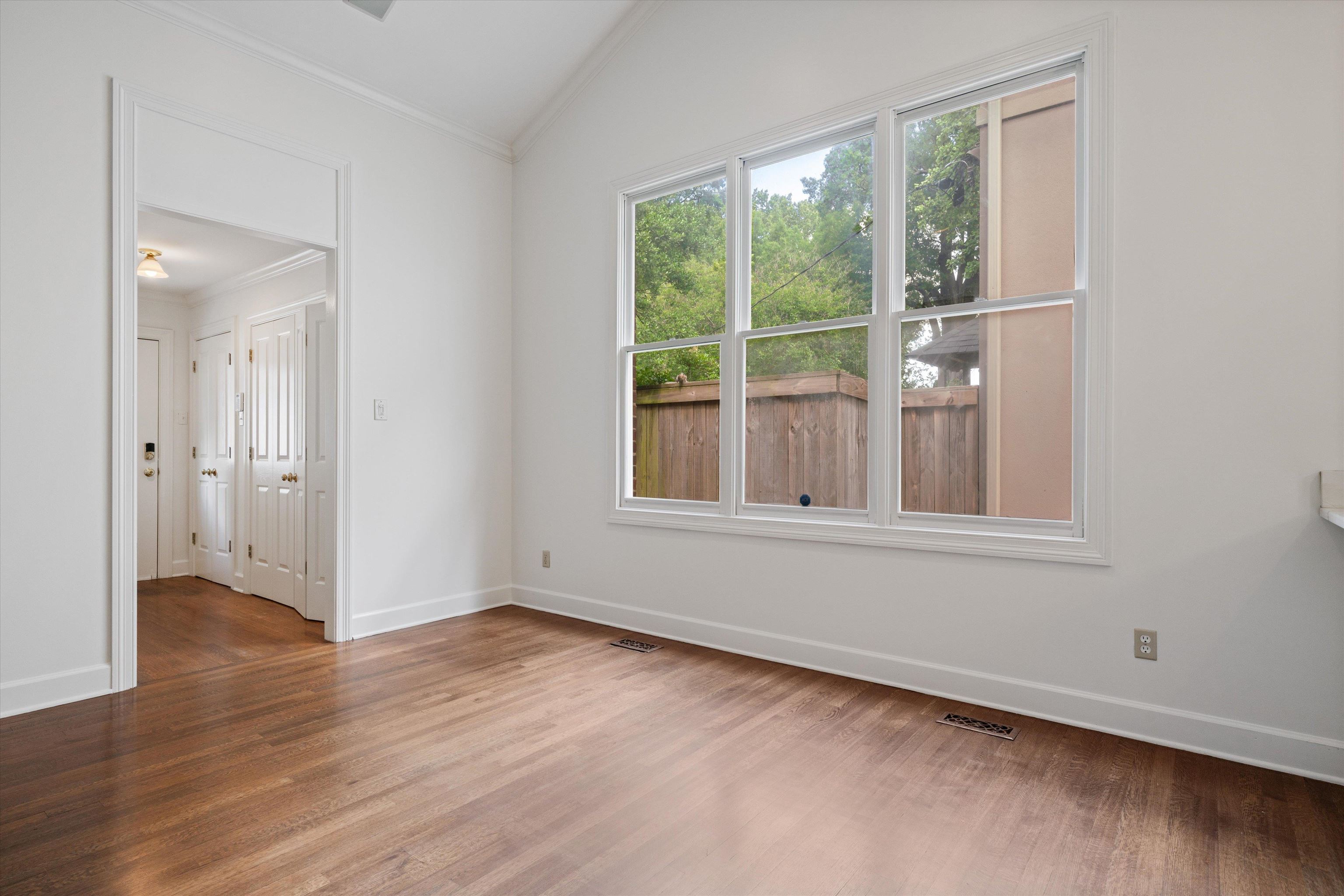 1766 OVERTON PARK AVE