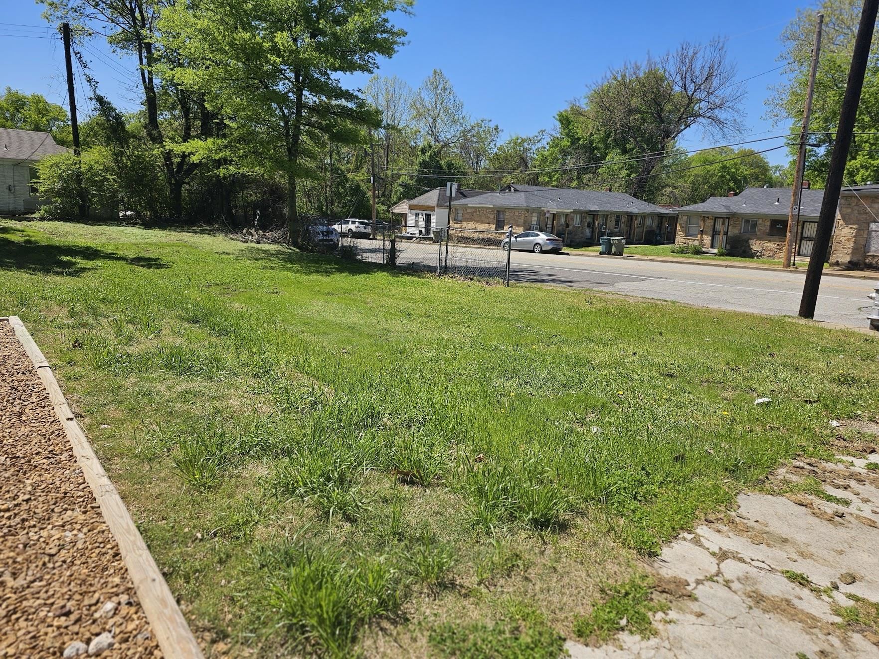 839 LANE AVE