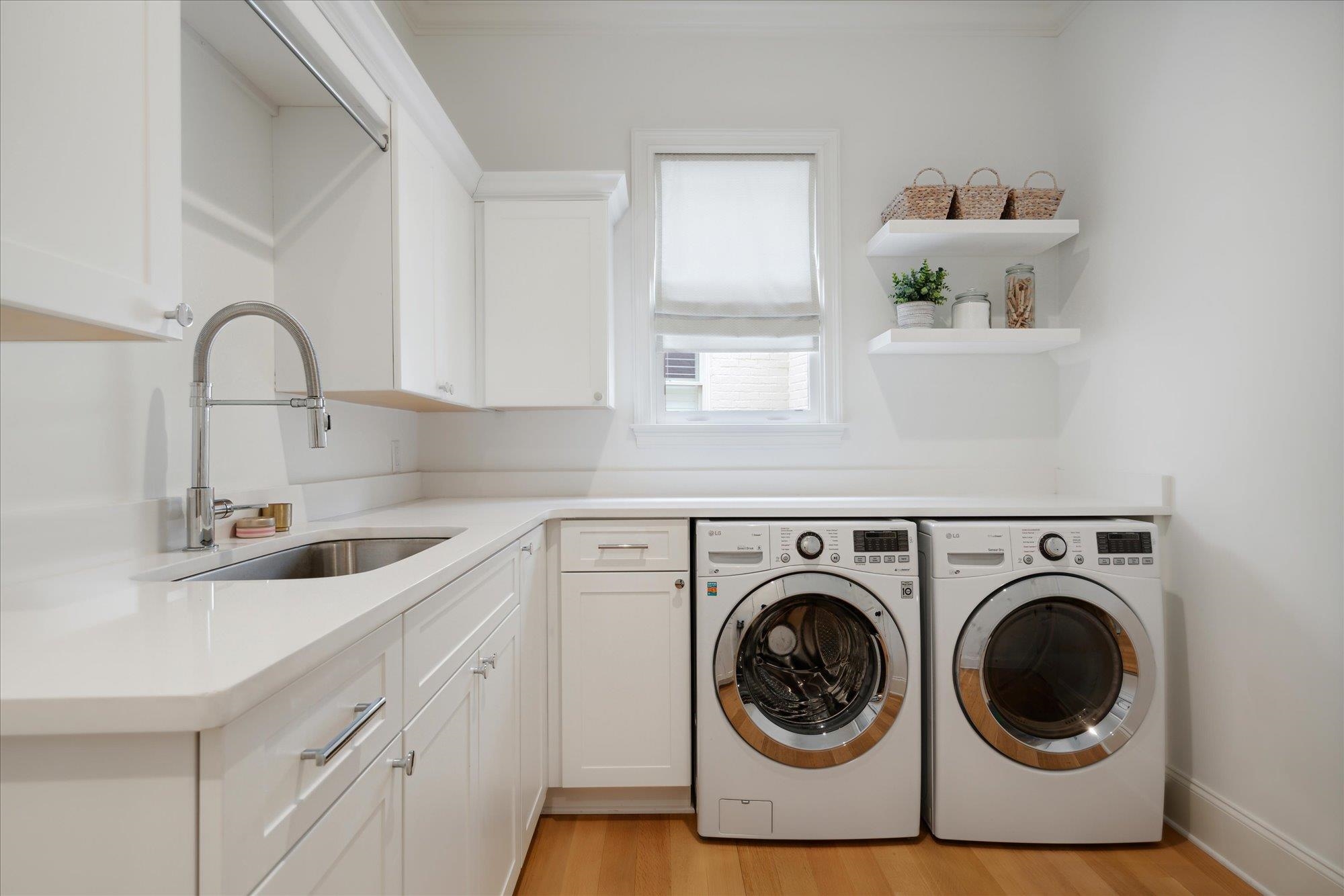 1775 BAYNARD LOOP LOOP W