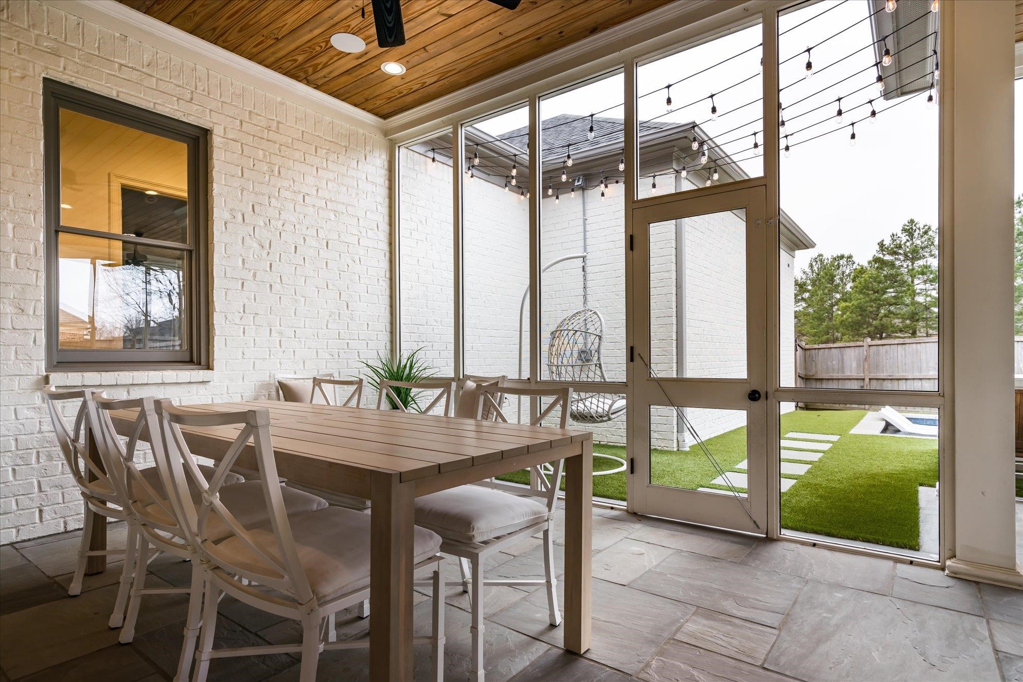 1775 BAYNARD LOOP LOOP W