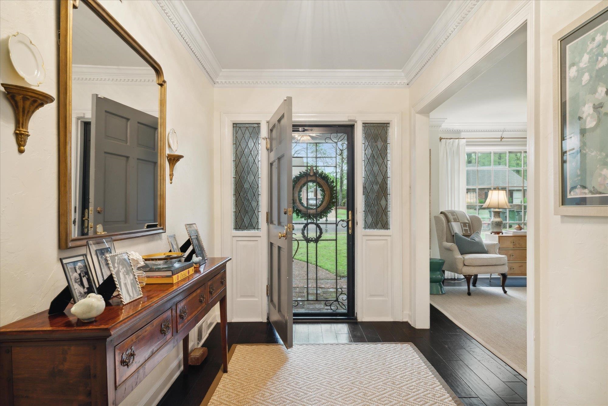 6387 BROOKS MANOR CV