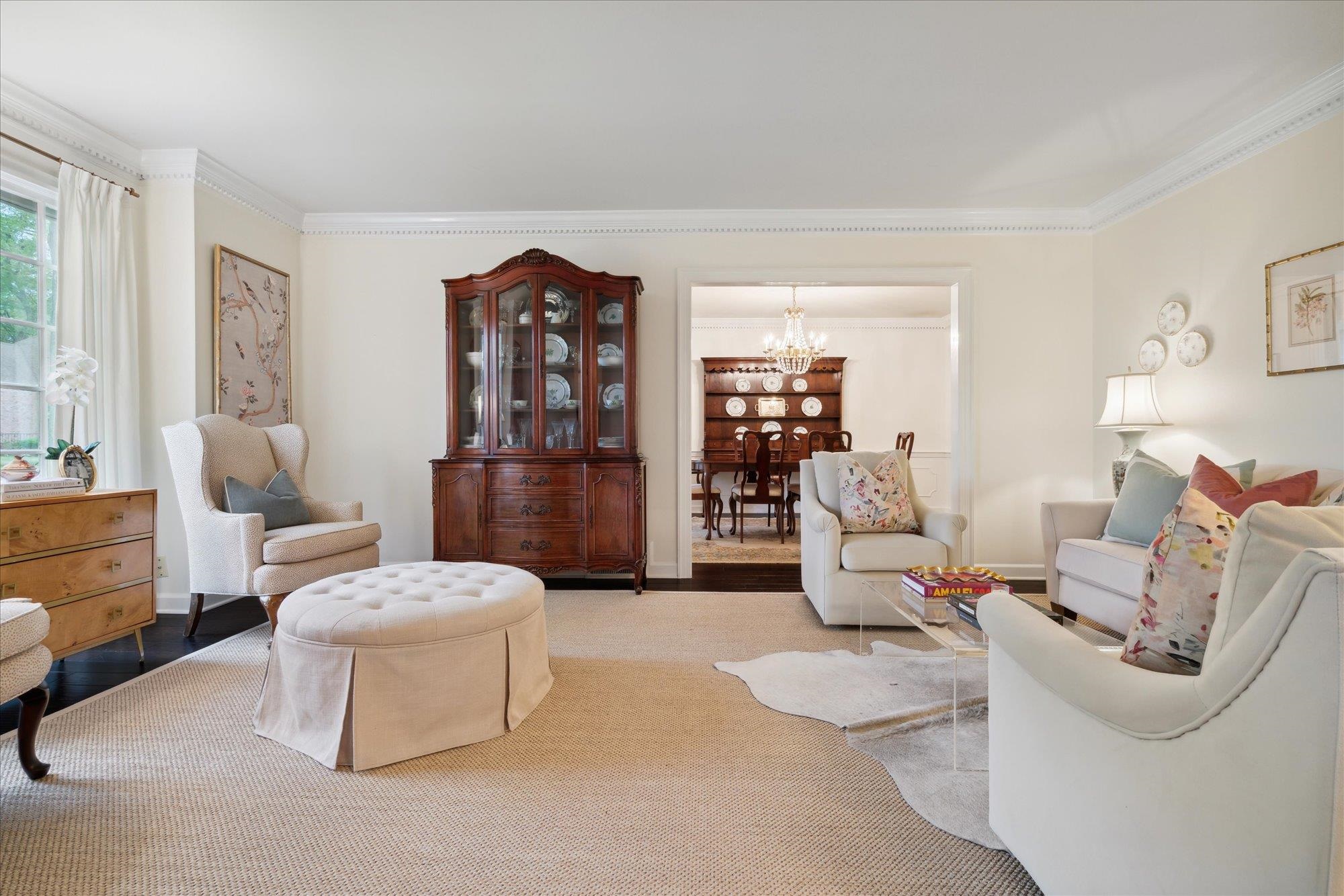 6387 BROOKS MANOR CV