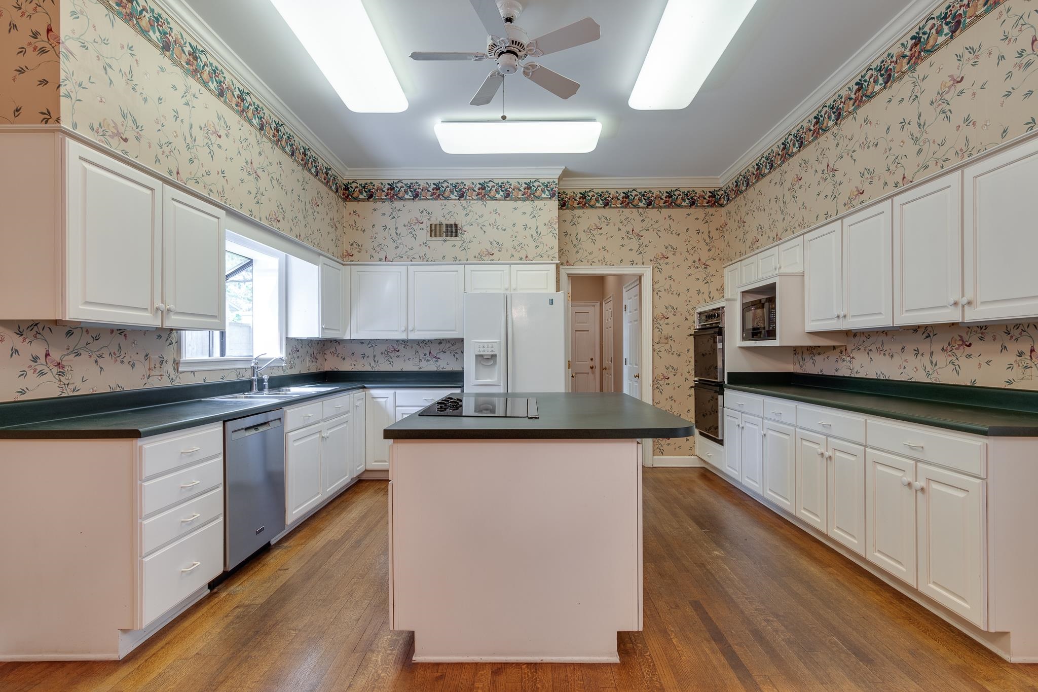3848 ST ANDREWS GRN