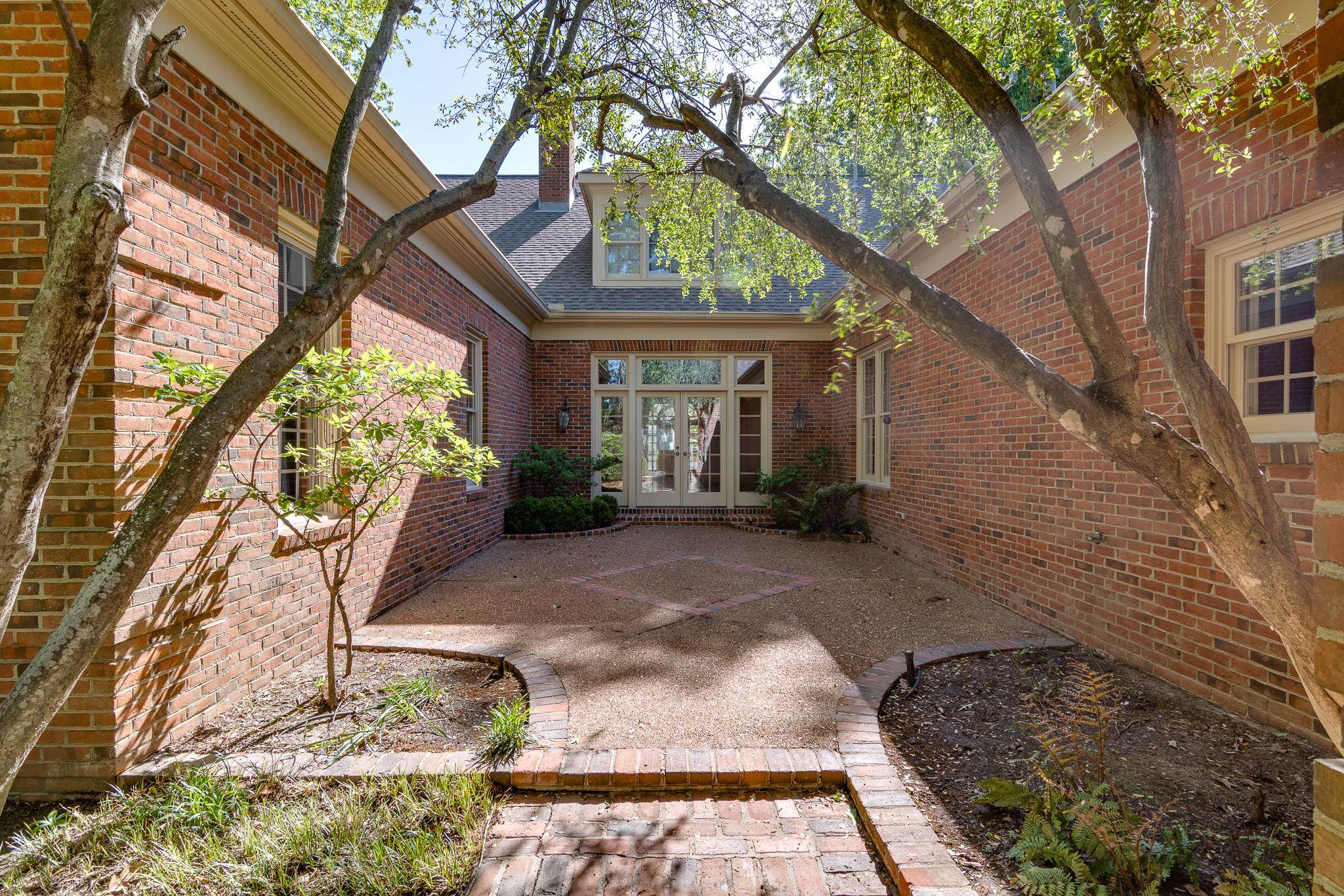 3848 ST ANDREWS GRN