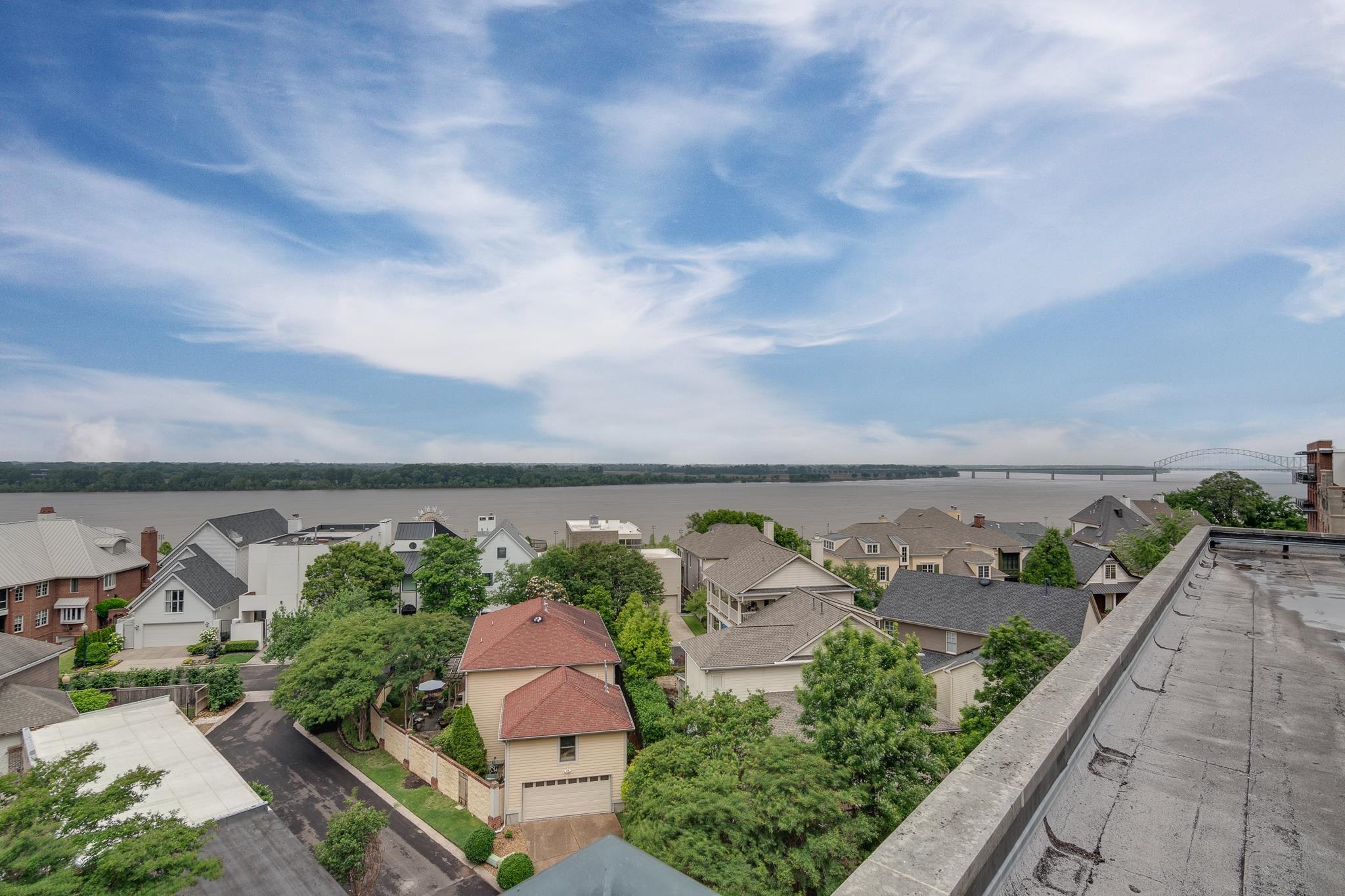 505 TENNESSEE ST Unit: 406