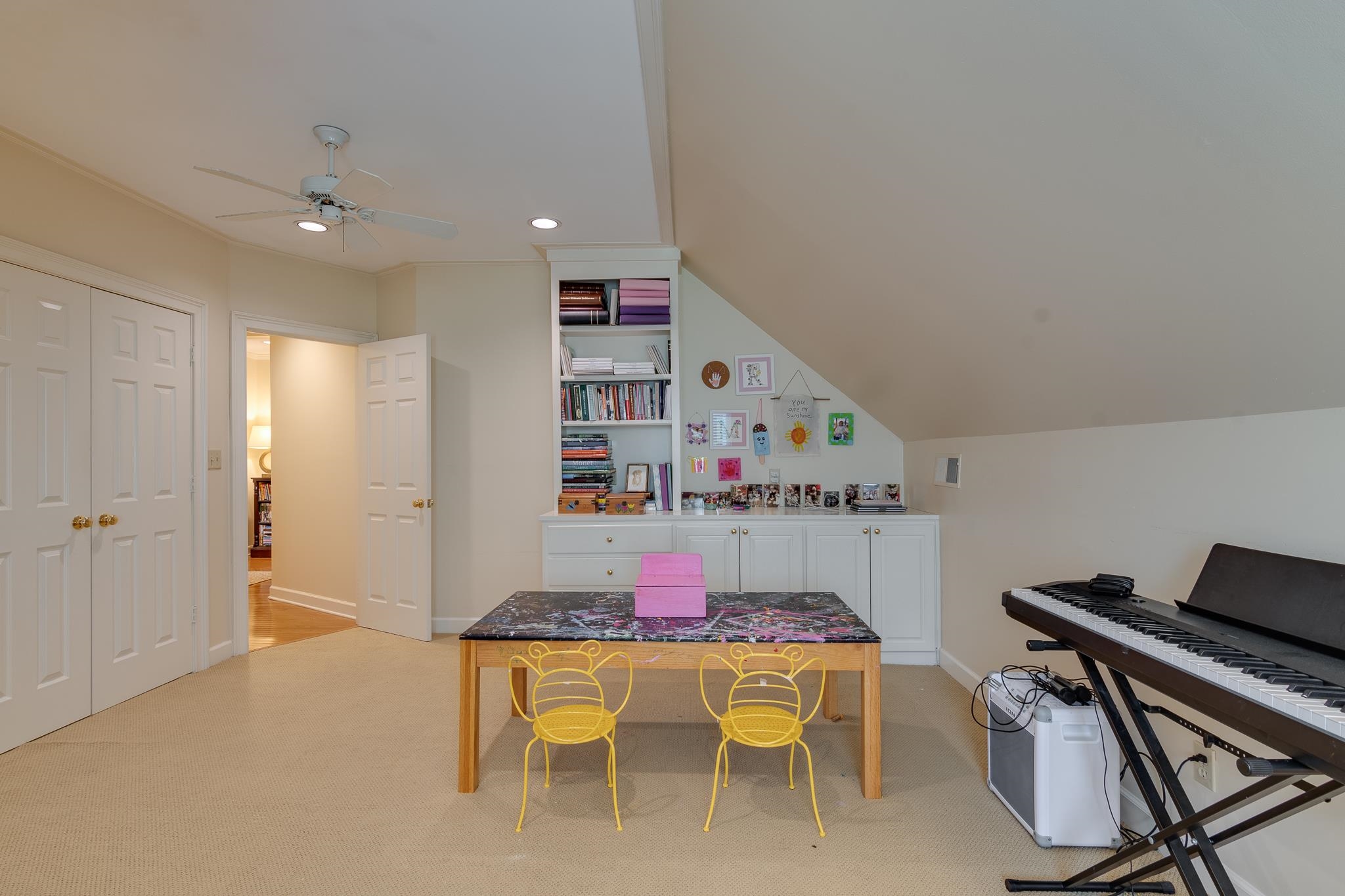 43 CHEROKEE DR