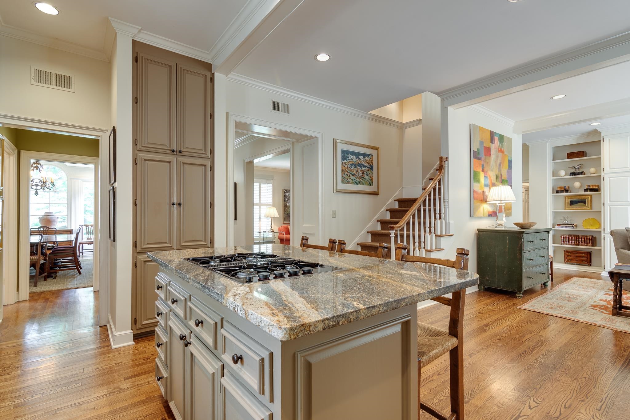 43 CHEROKEE DR