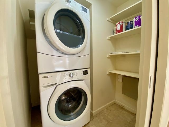 1943 RHINELAND DR Unit: 37