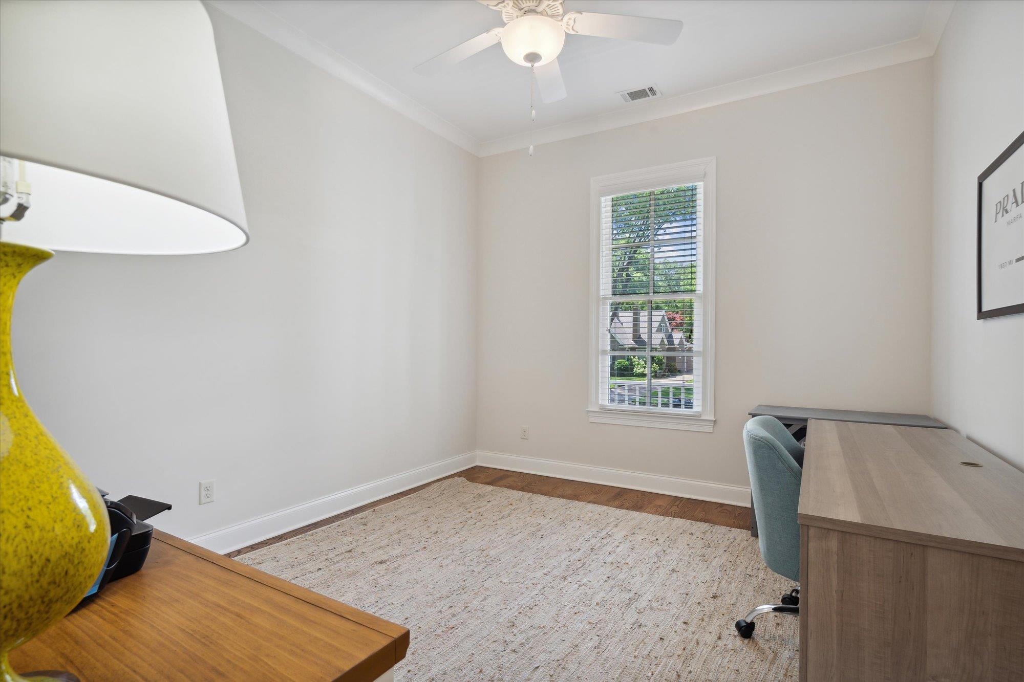 3588 HIGHLAND PARK PL