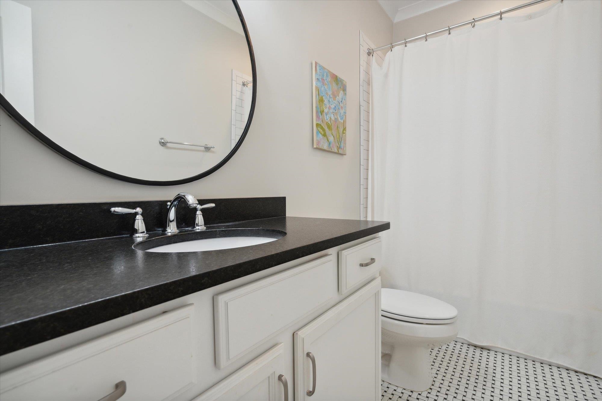 3588 HIGHLAND PARK PL