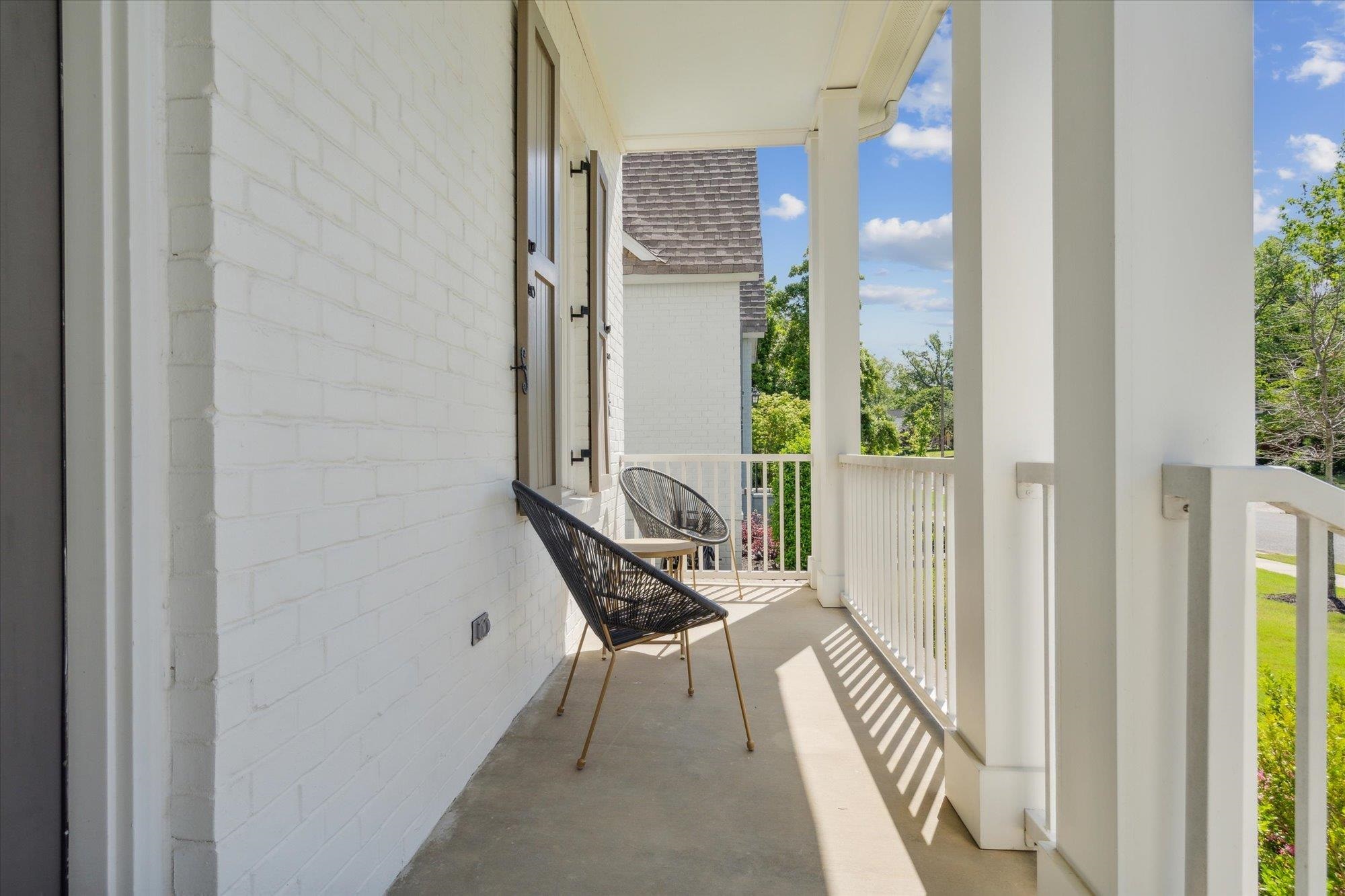 3588 HIGHLAND PARK PL