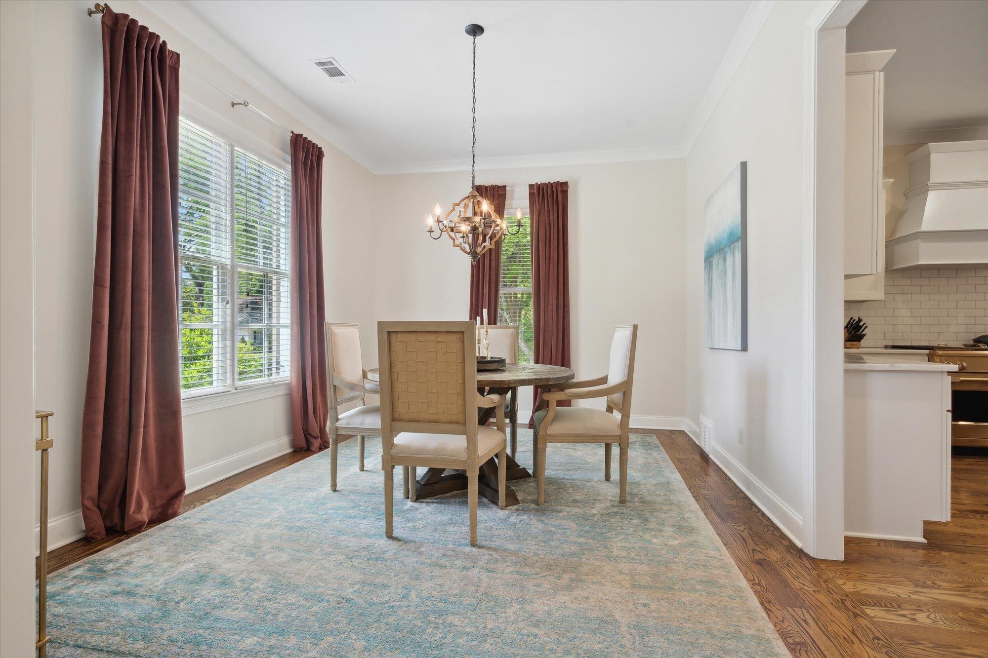 3588 HIGHLAND PARK PL