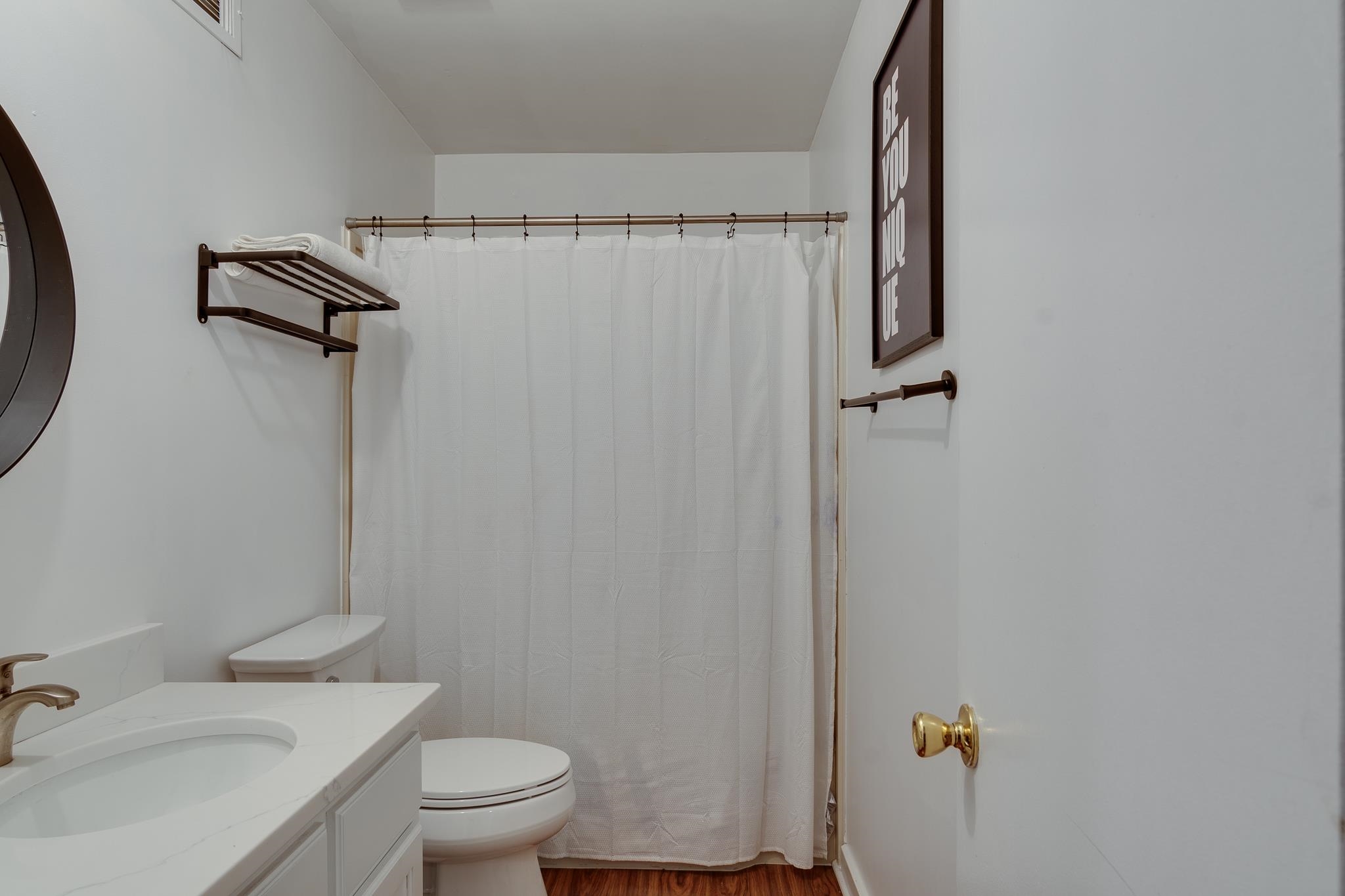 4288 CHARLESWOOD AVE