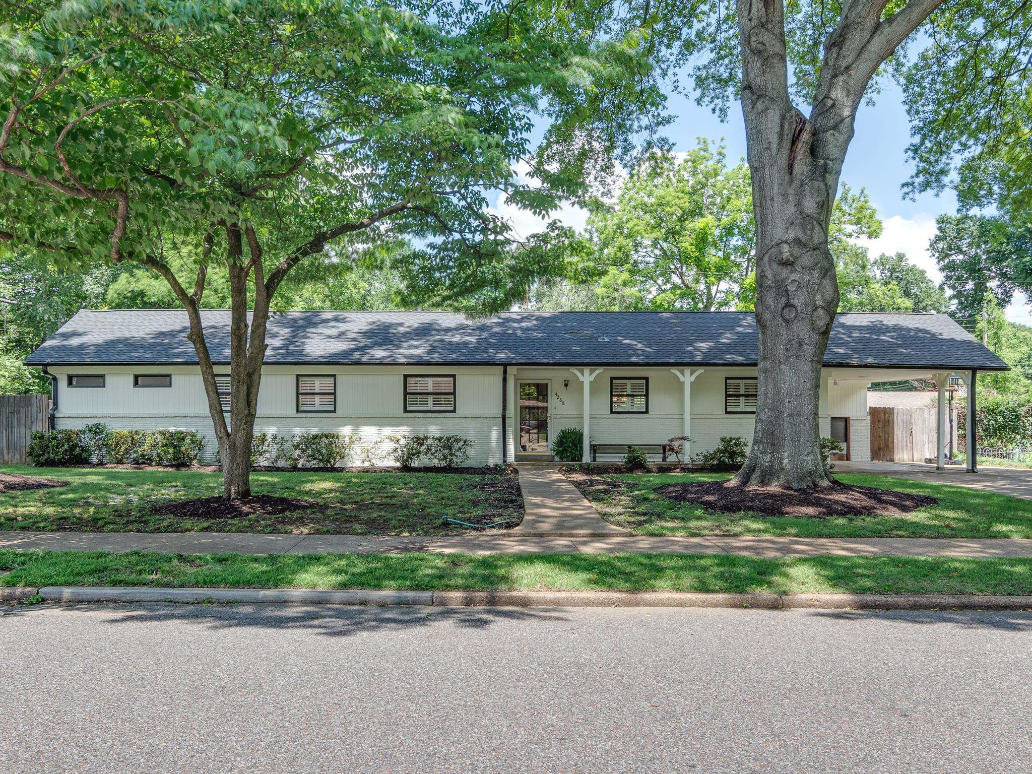 4288 CHARLESWOOD AVE