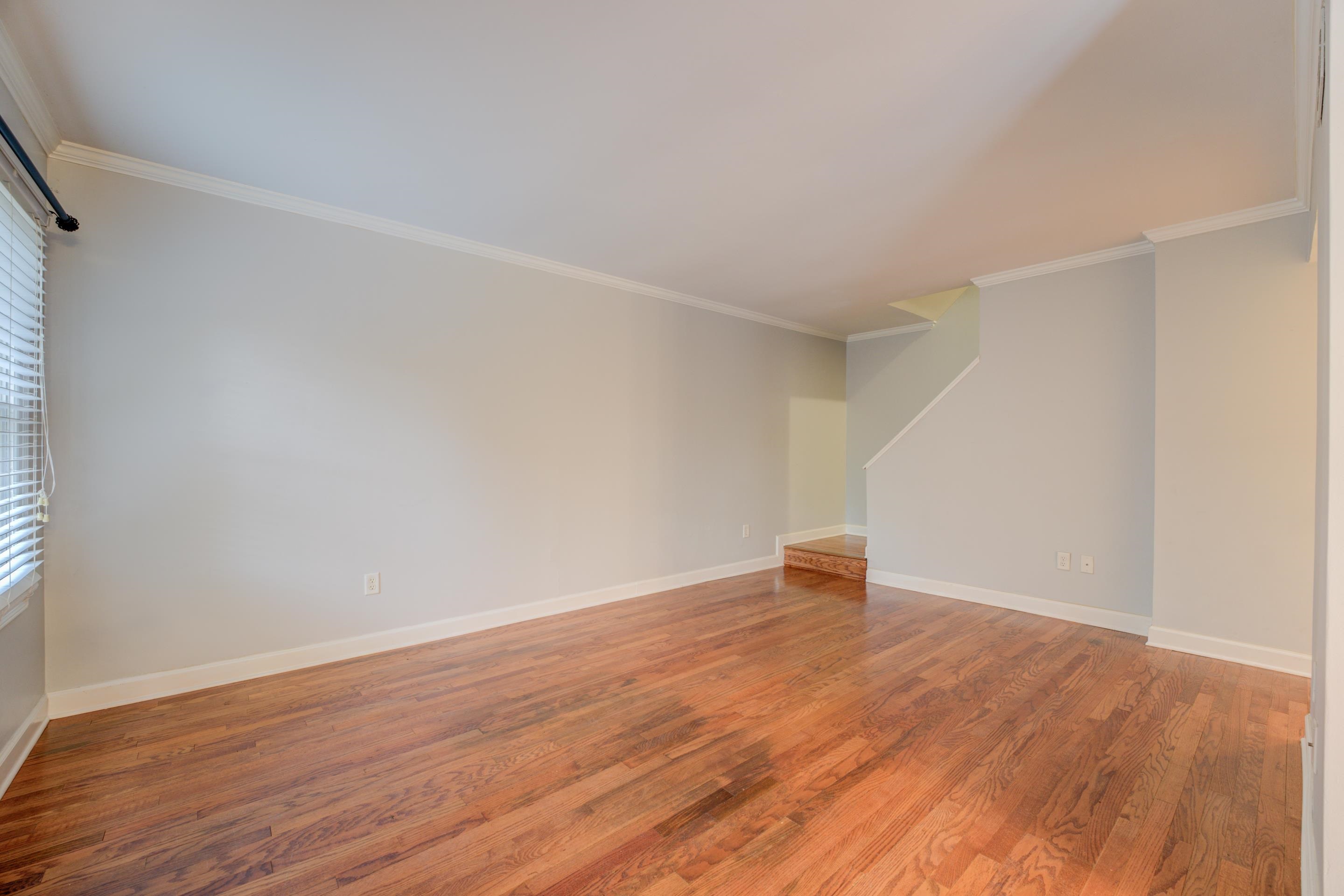 1683 REGENTS PARK DR Unit: A