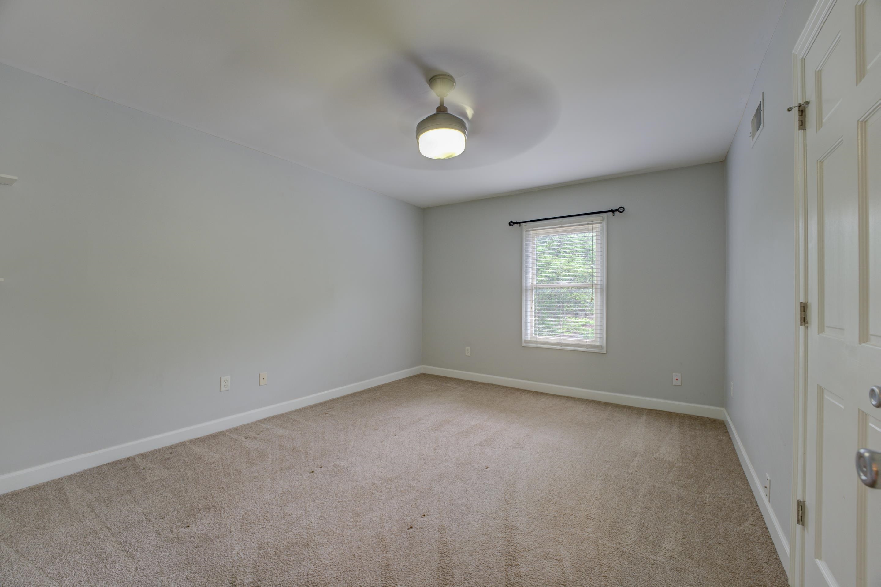 1683 REGENTS PARK DR Unit: A