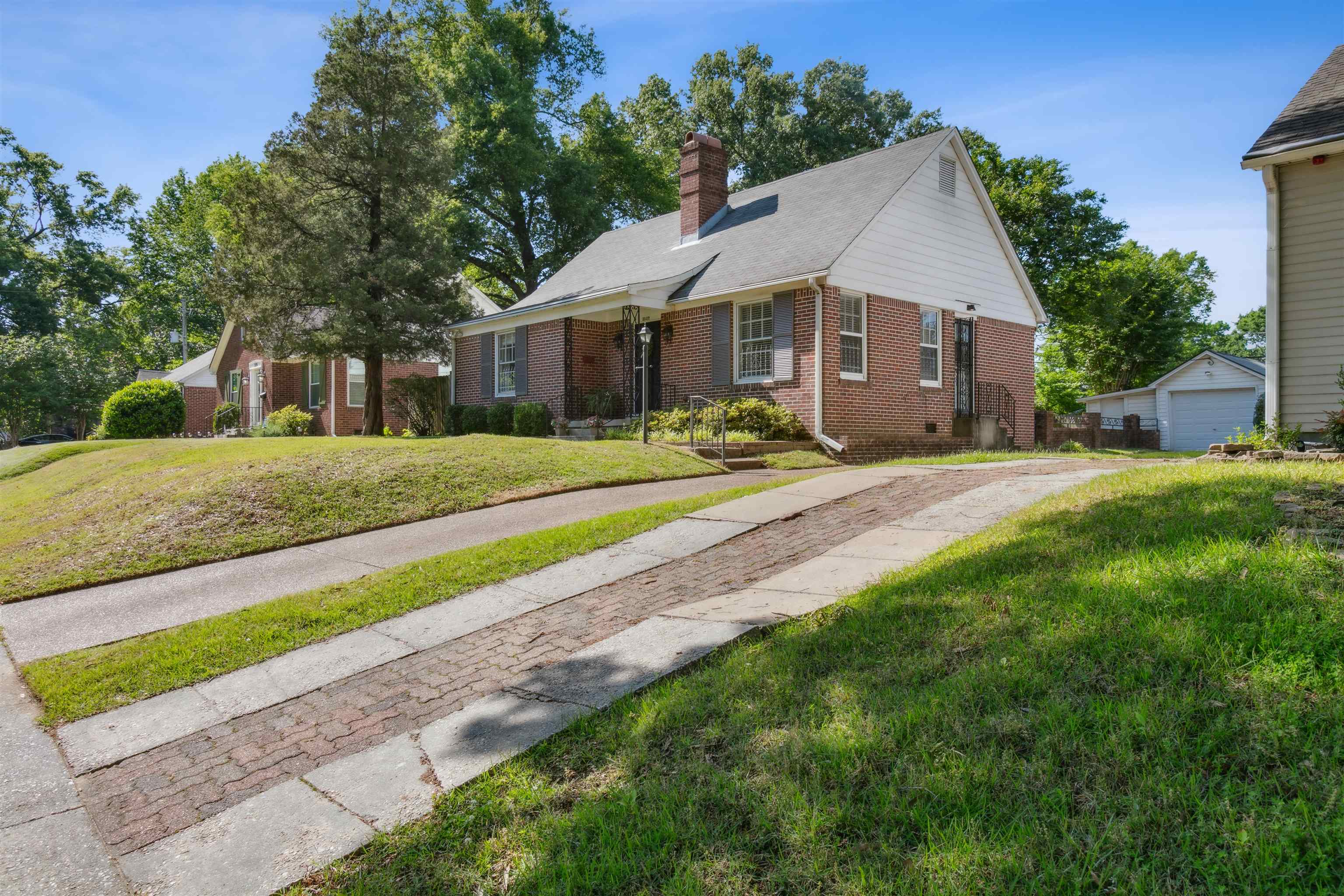 3532 PHILWOOD AVE