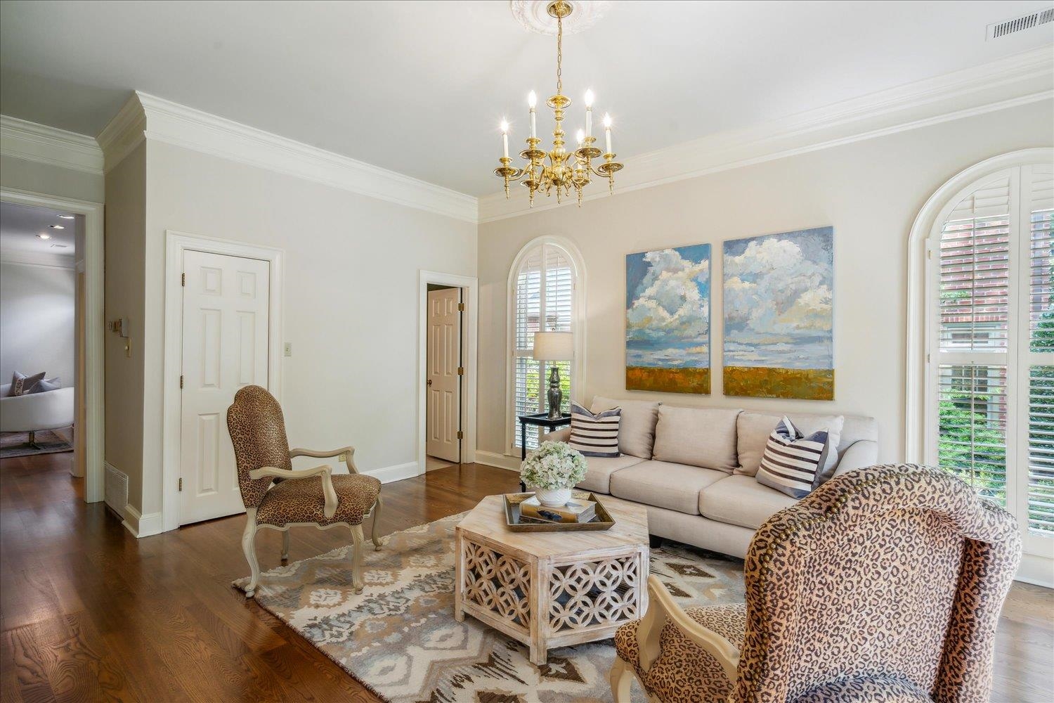 399 COLONIAL RD
