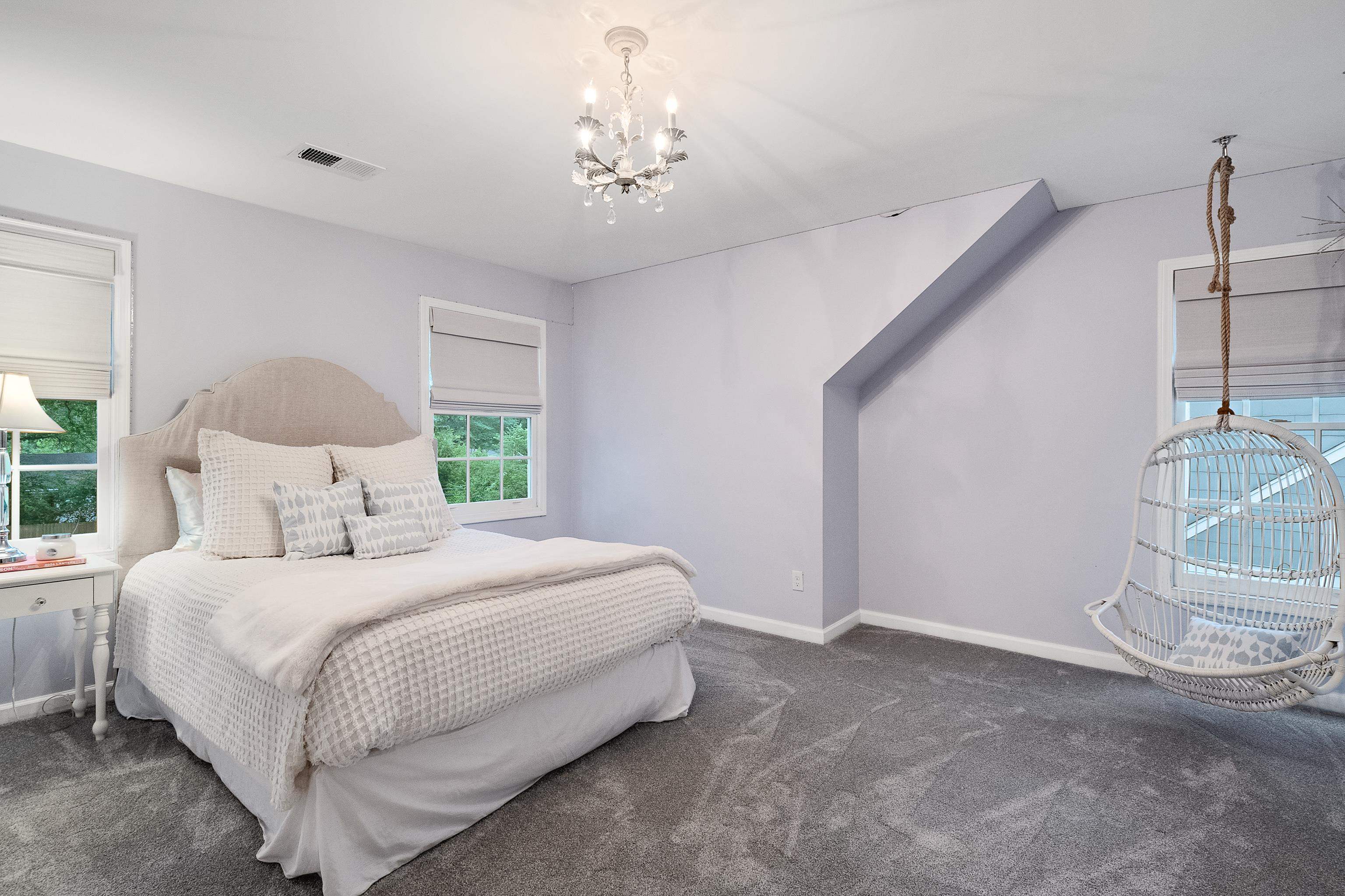 3707 WOODLAND DR