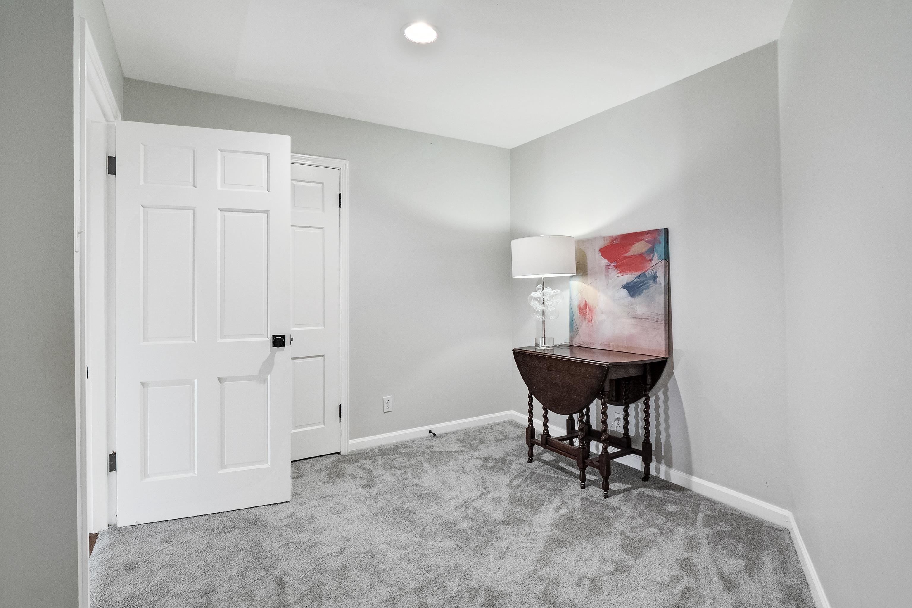 3707 WOODLAND DR