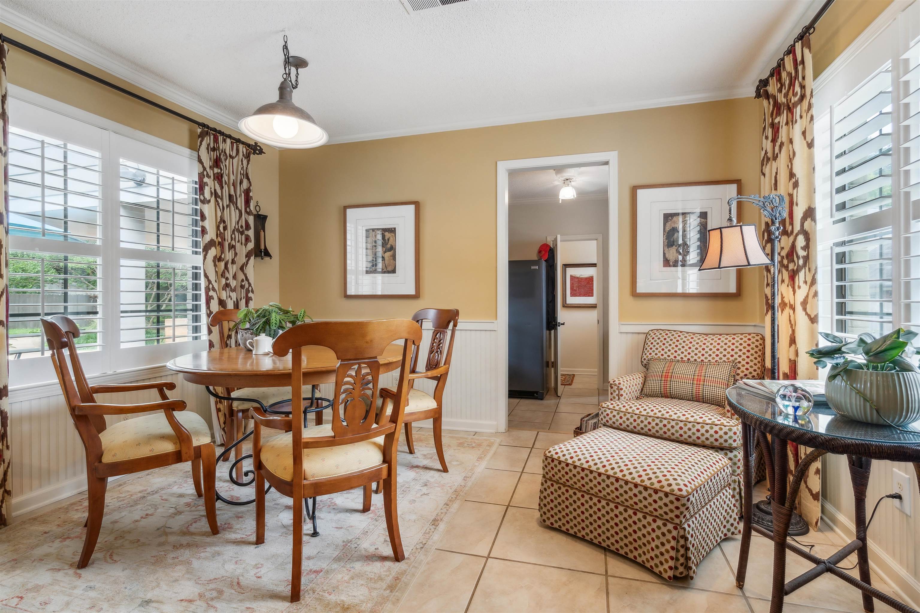 2446 REDBUD TRAIL DR