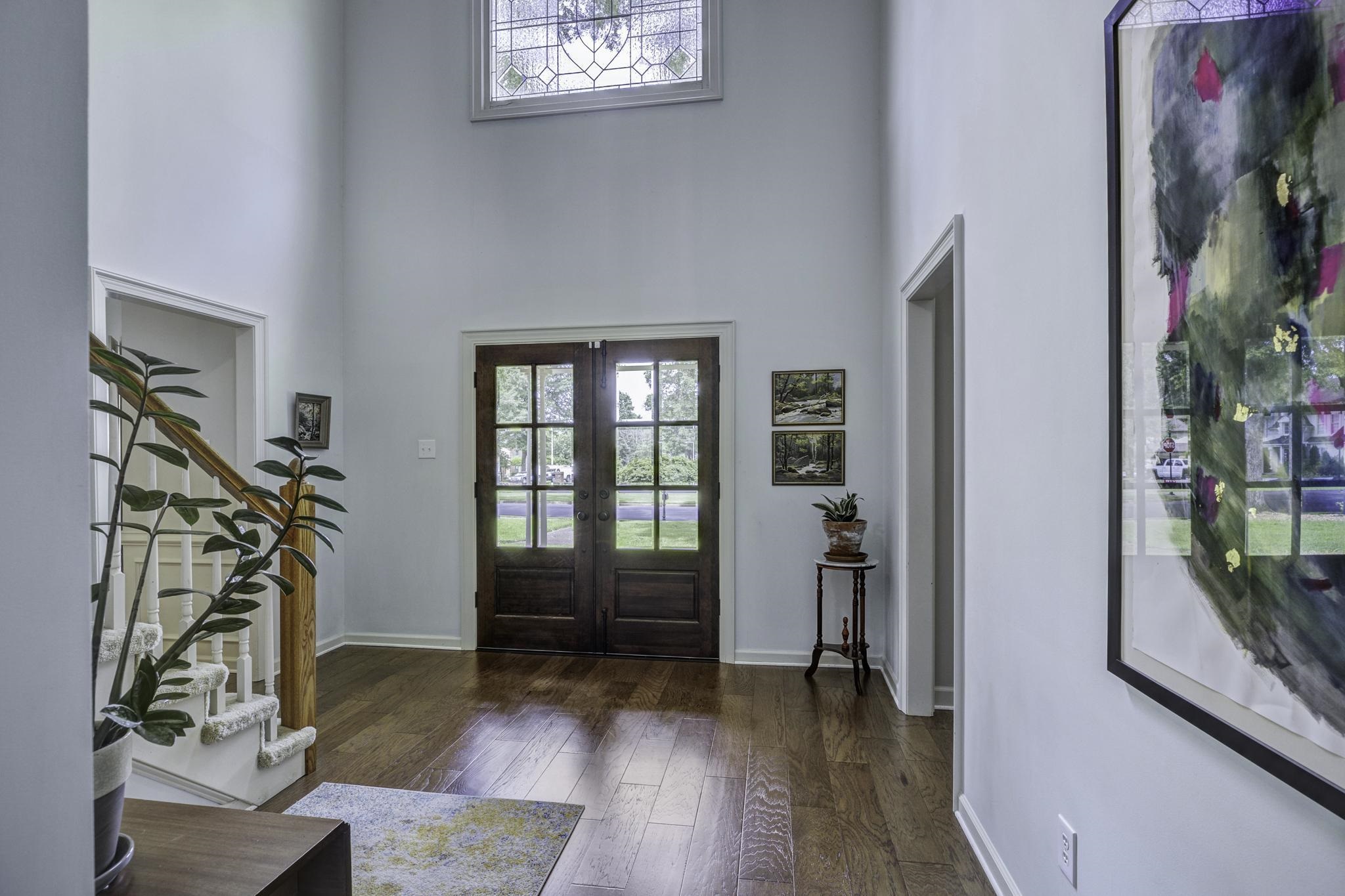 2104 NORTH BRIDGE DR