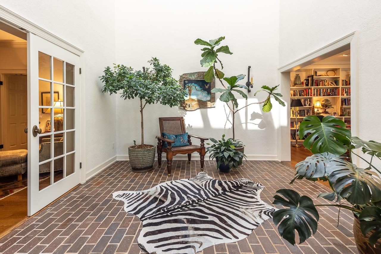 4039 DUMAINE WAY Unit: 61