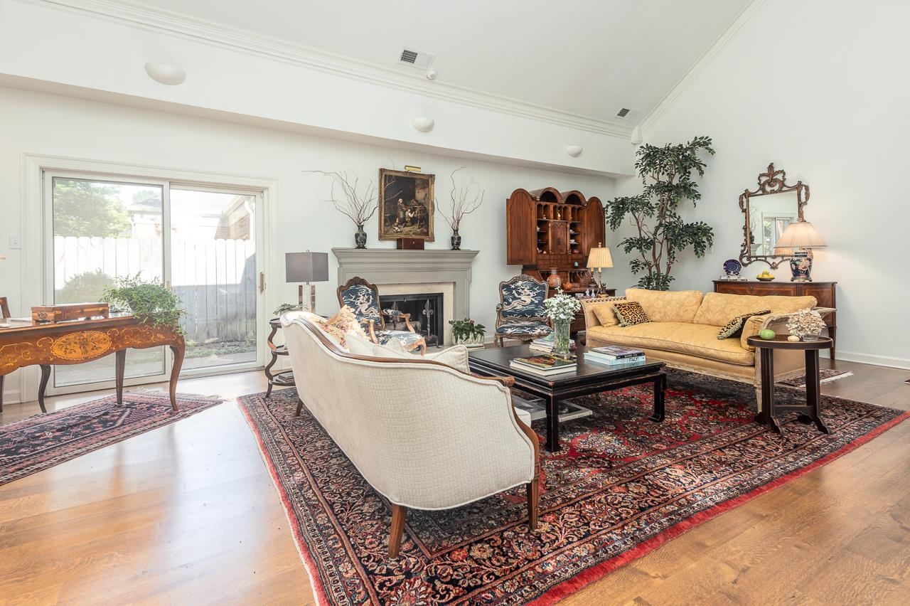 4039 DUMAINE WAY Unit: 61