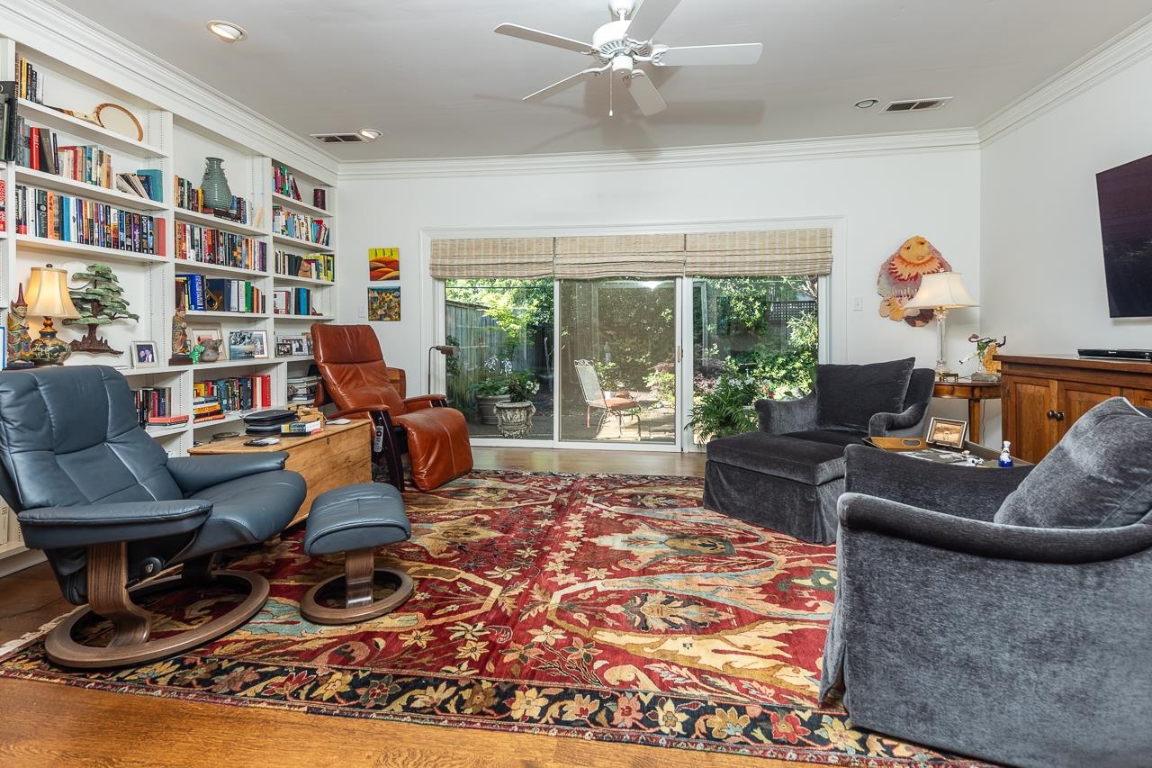 4039 DUMAINE WAY Unit: 61