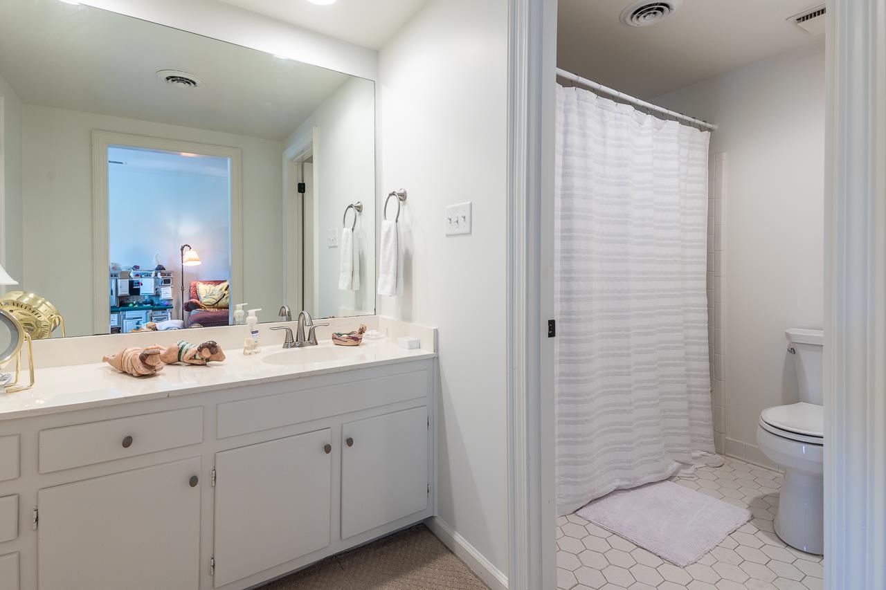 4039 DUMAINE WAY Unit: 61