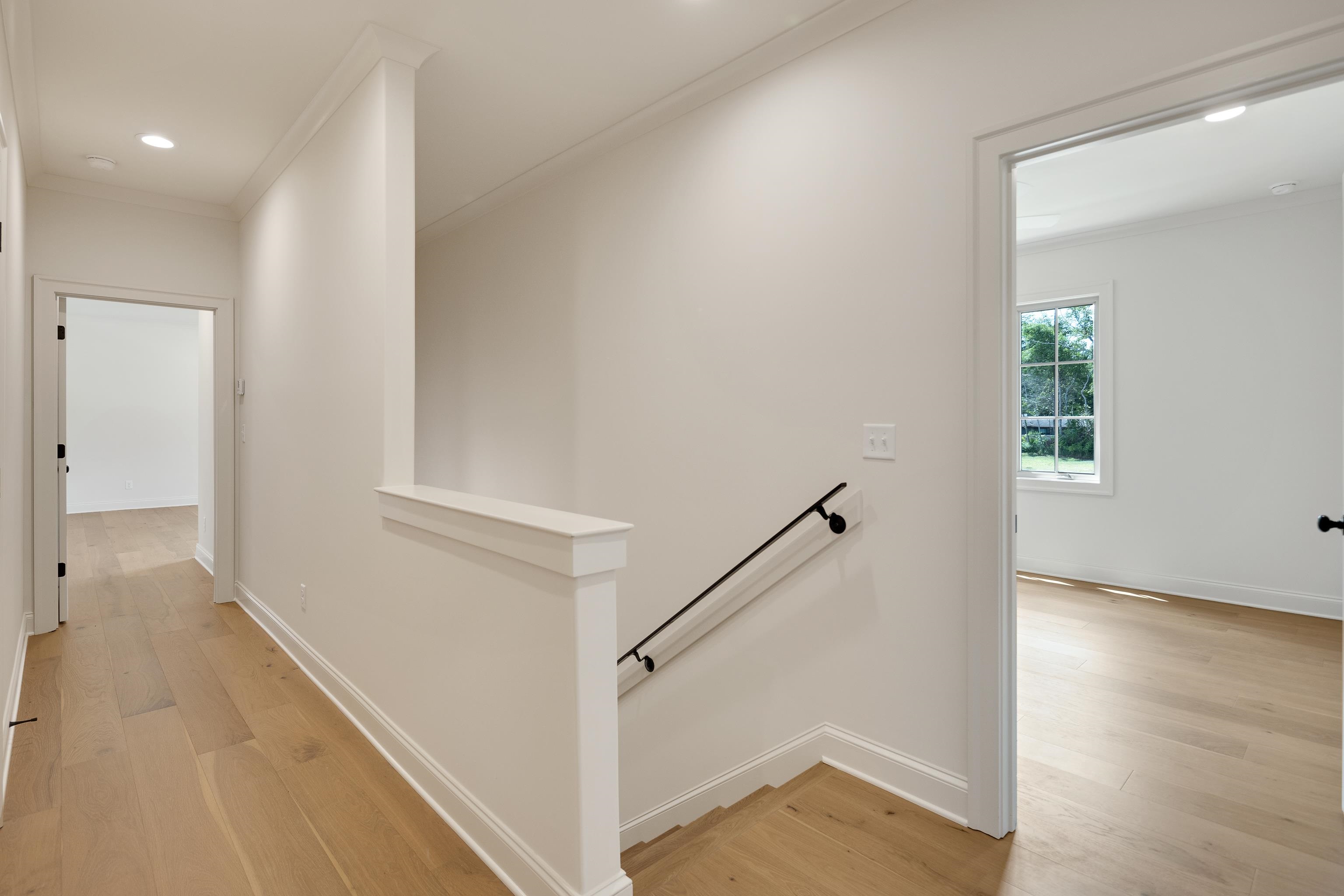 3650 SILVER LAUREL DR