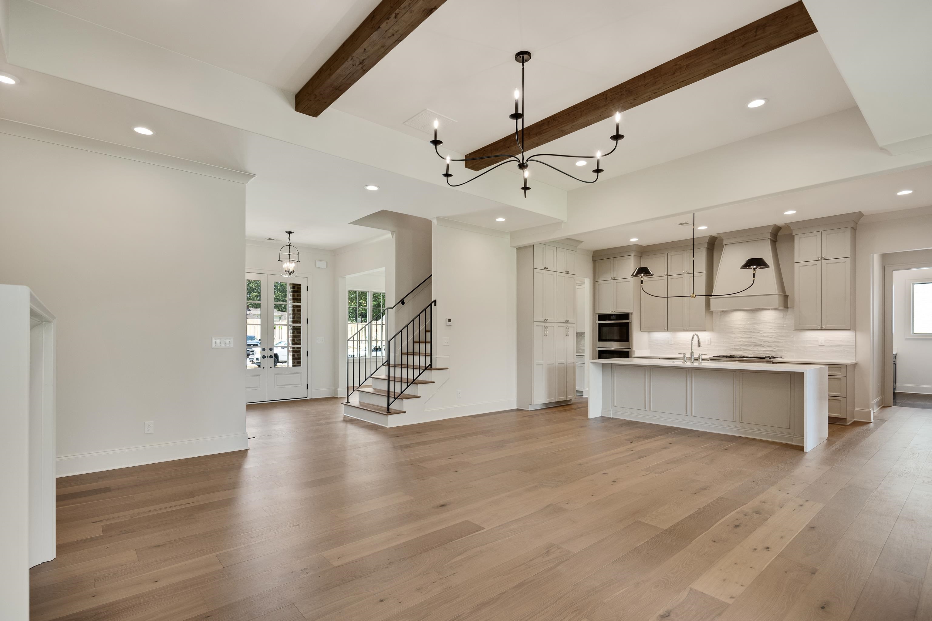 3650 SILVER LAUREL DR