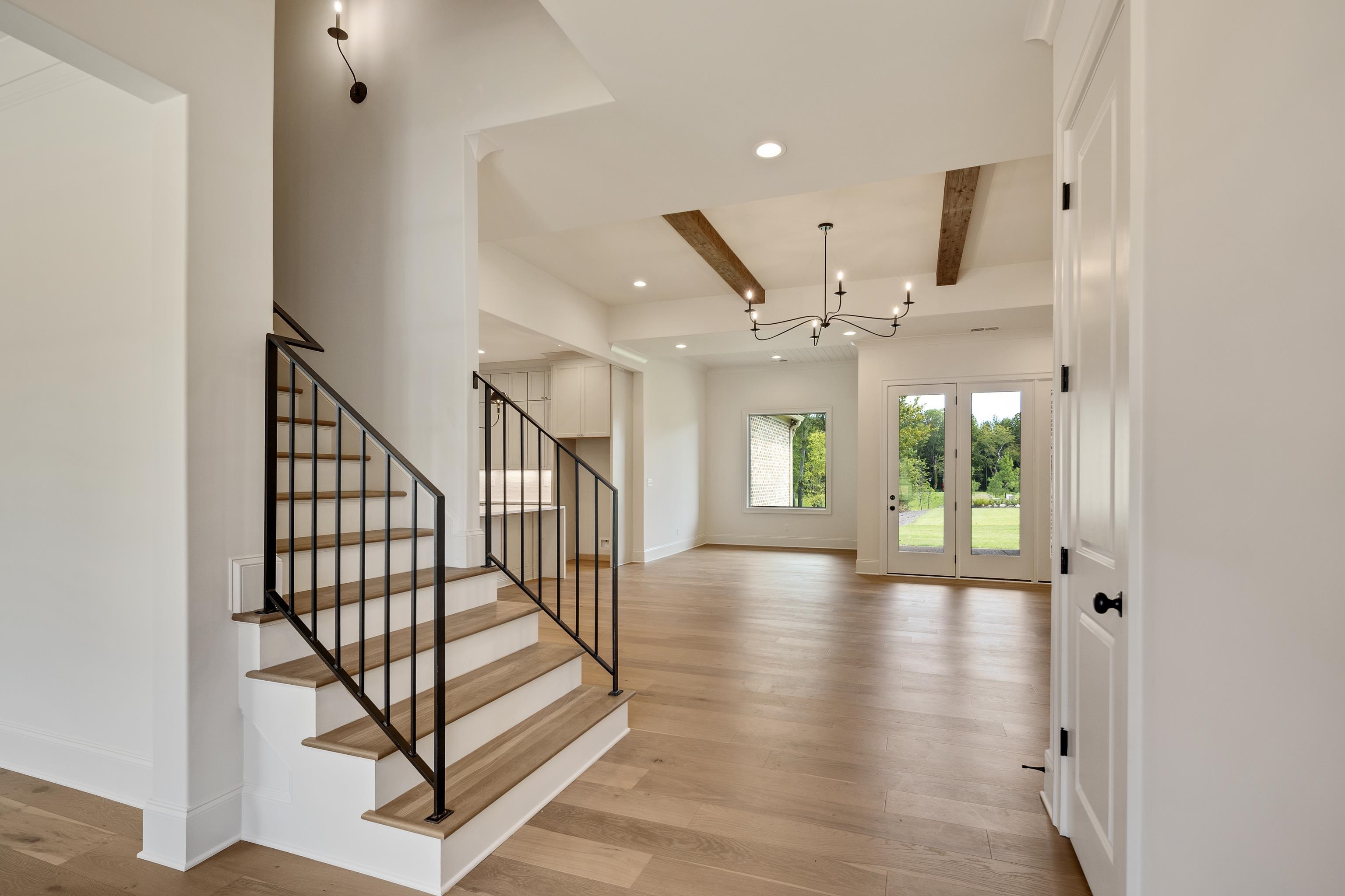 3650 SILVER LAUREL DR