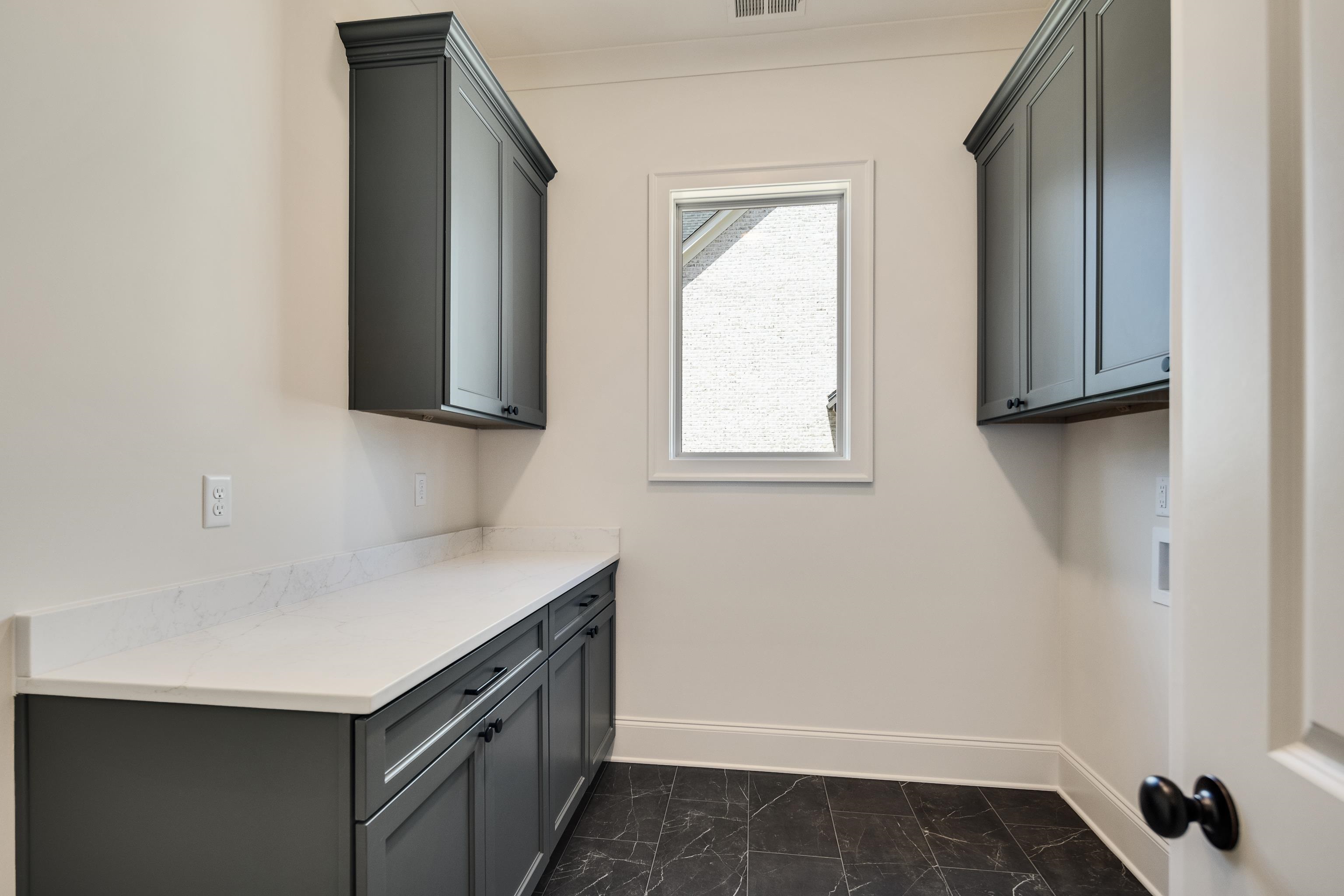 3650 SILVER LAUREL DR