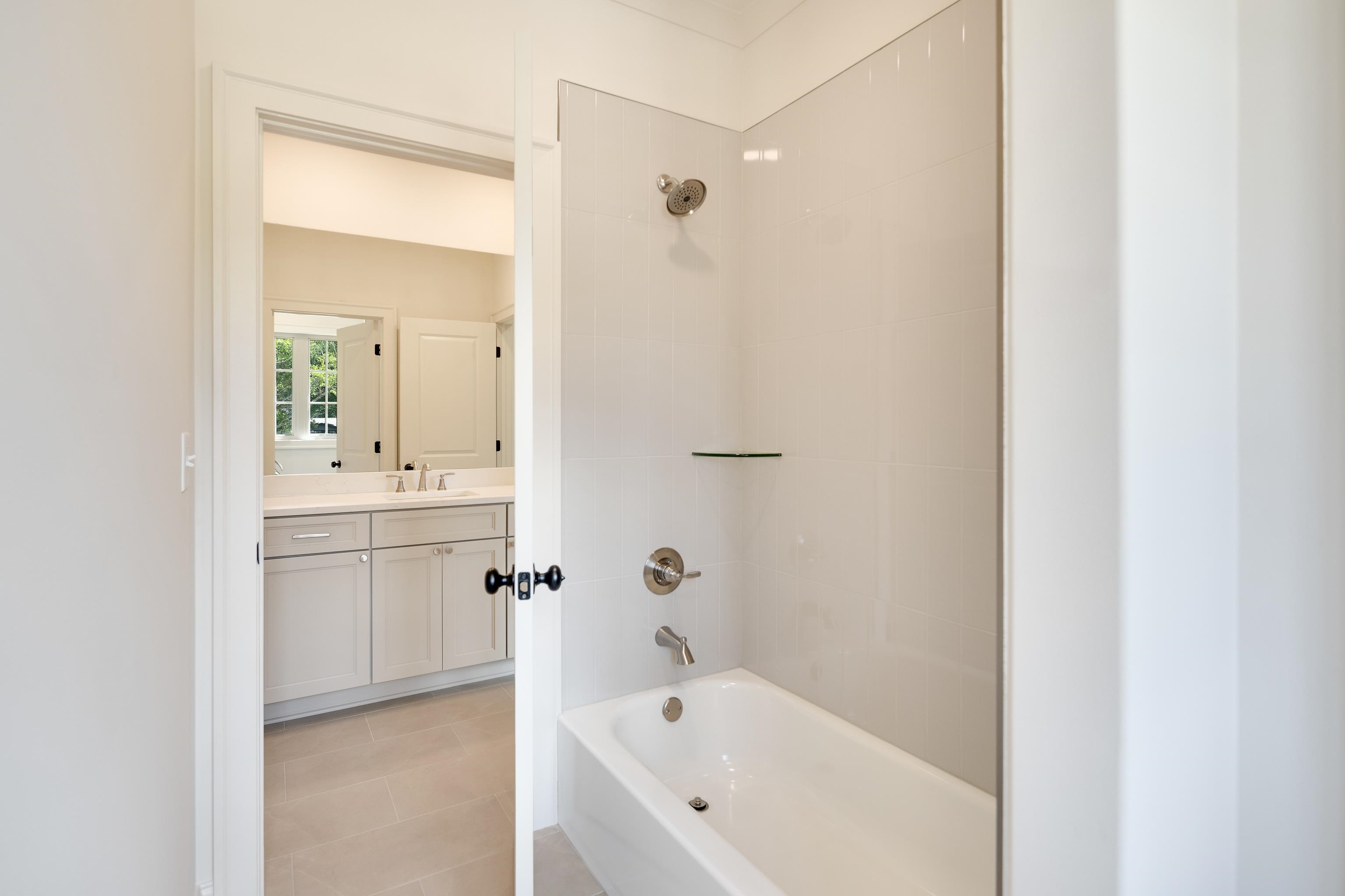 3650 SILVER LAUREL DR