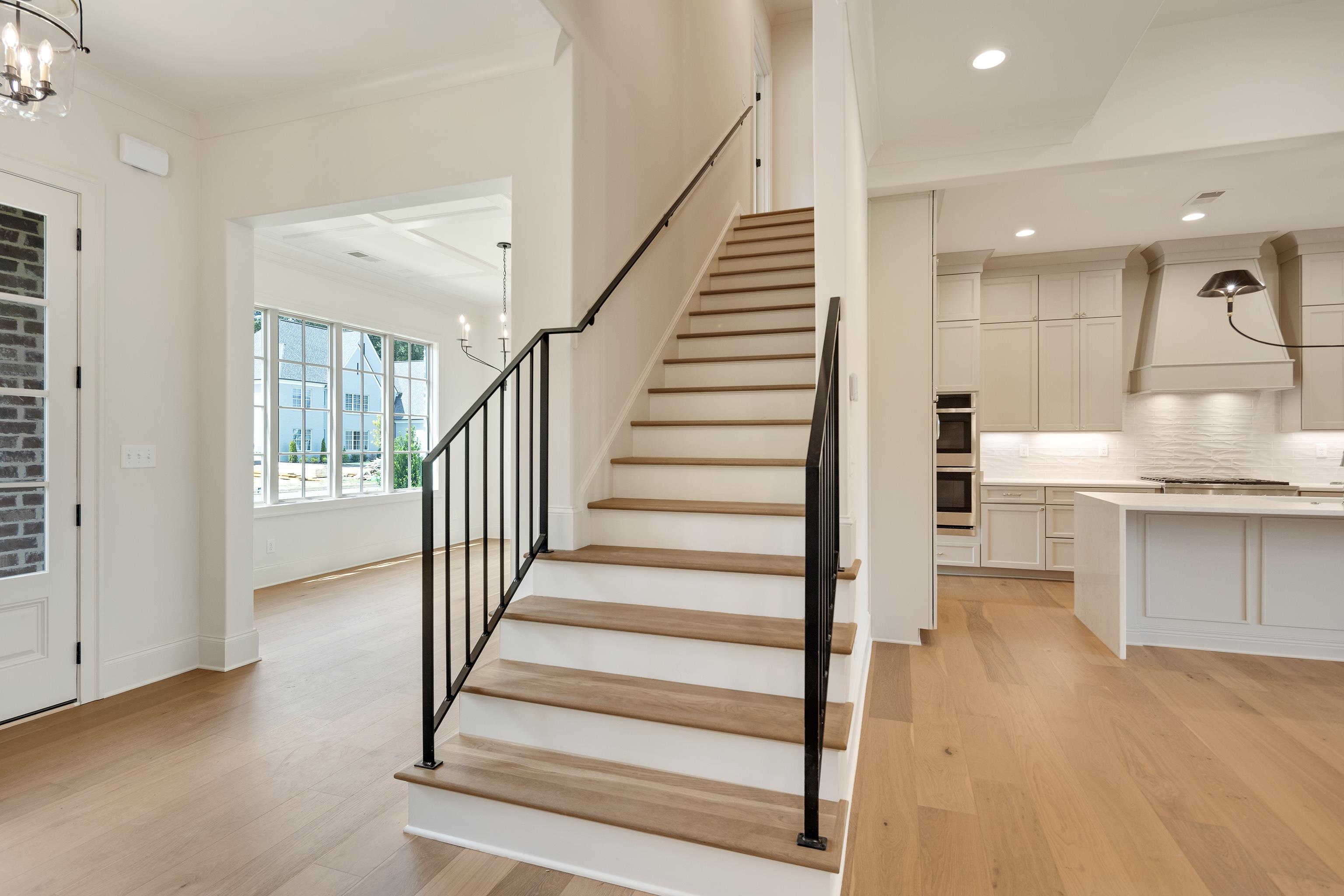 3650 SILVER LAUREL DR