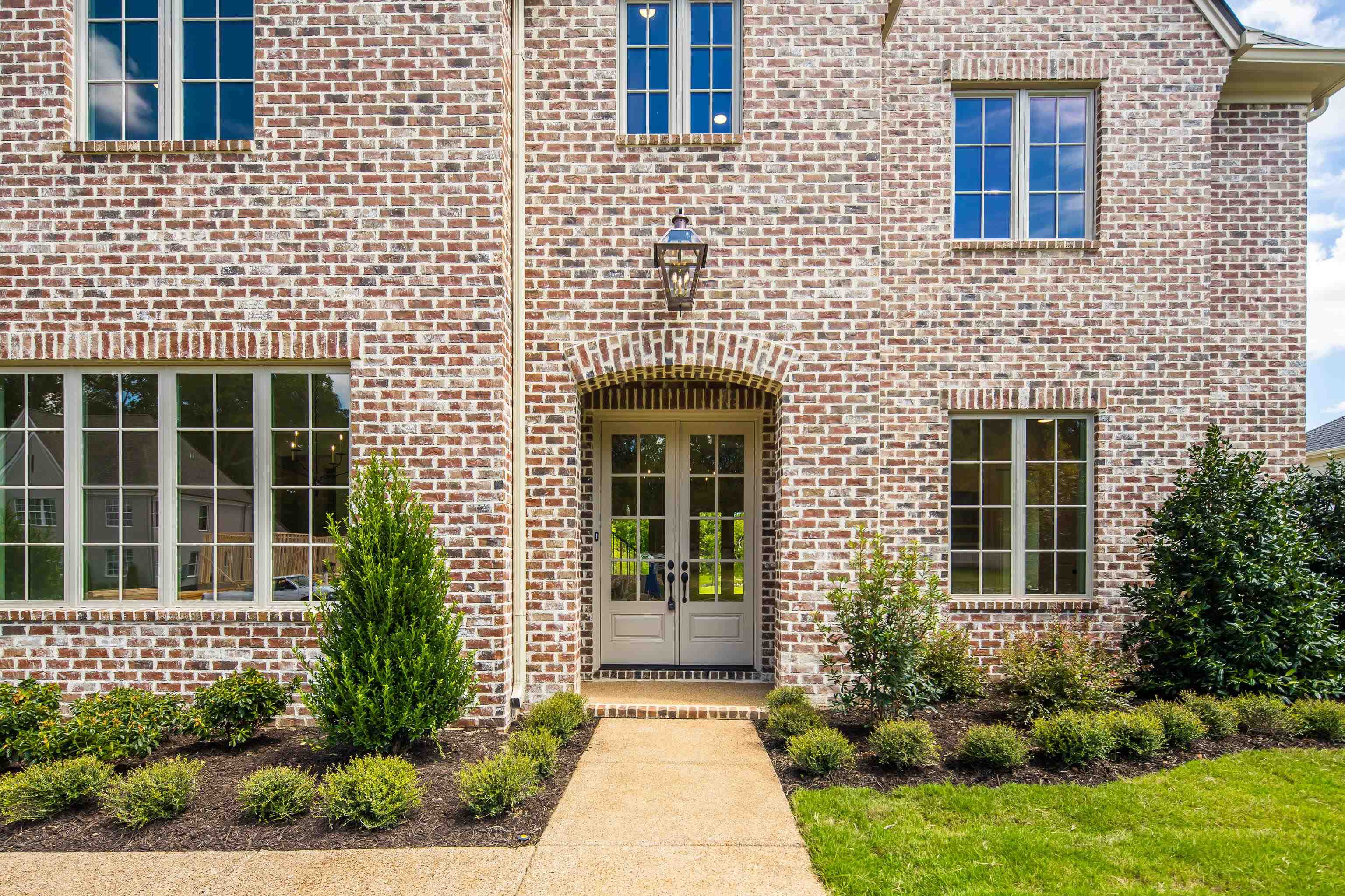 3650 SILVER LAUREL DR