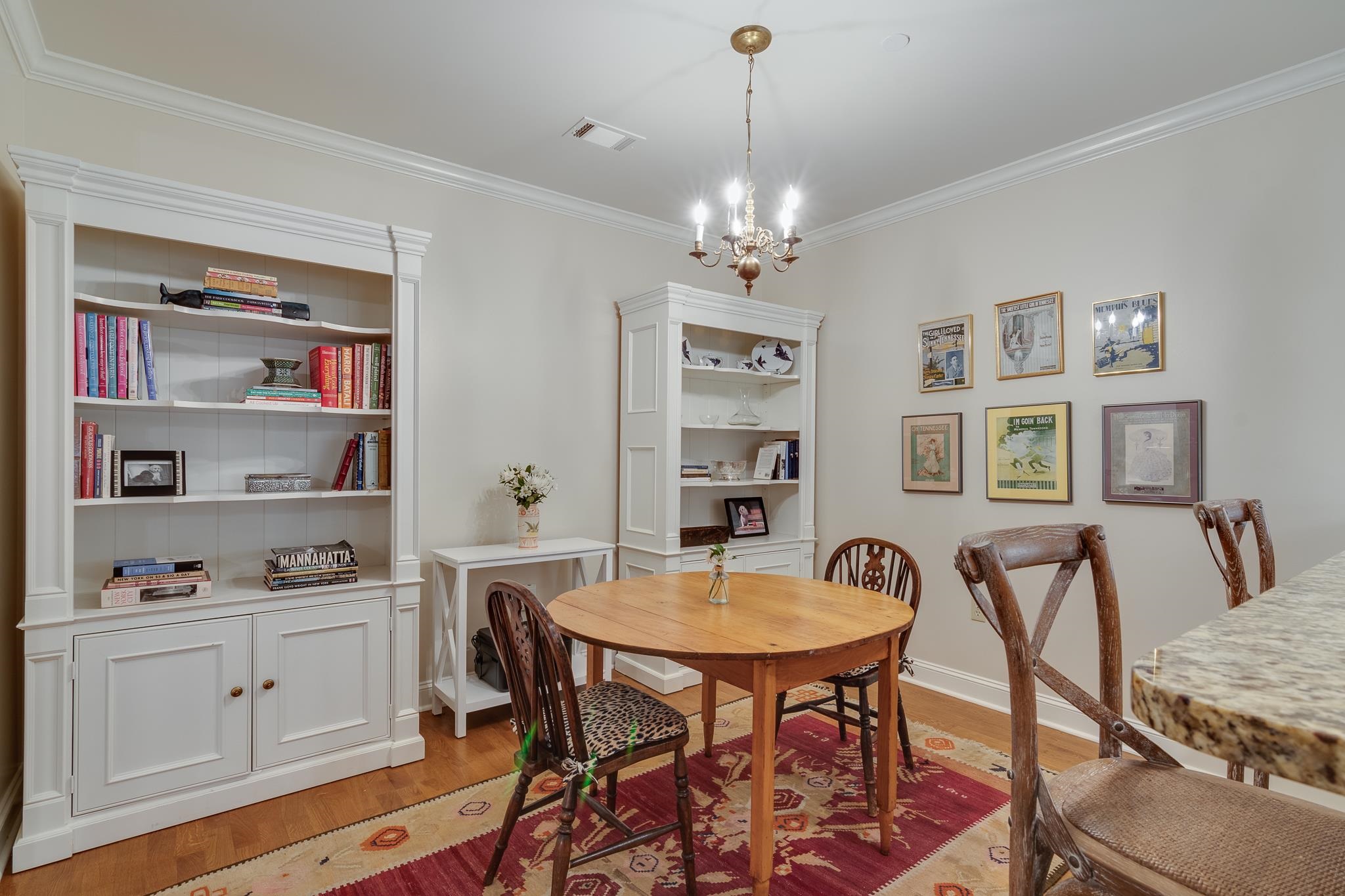 591 LEXINGTON CLUB CT Unit: 203