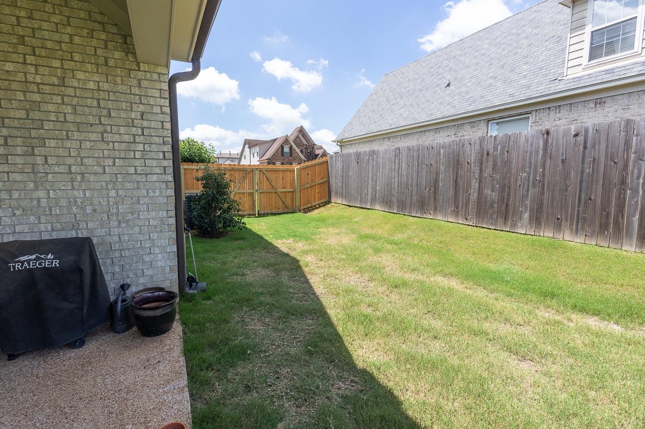 9030 RIVER PINE RD