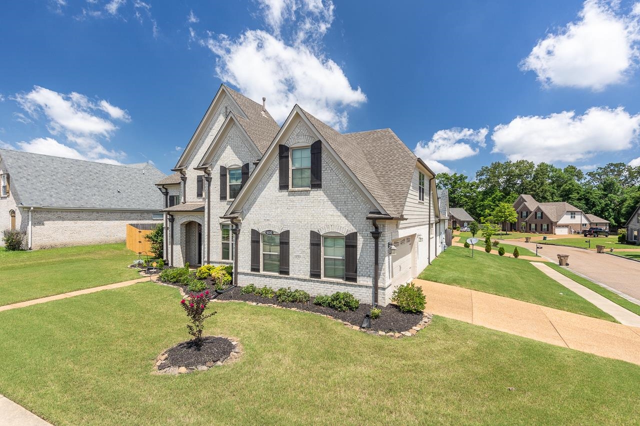 9030 RIVER PINE RD