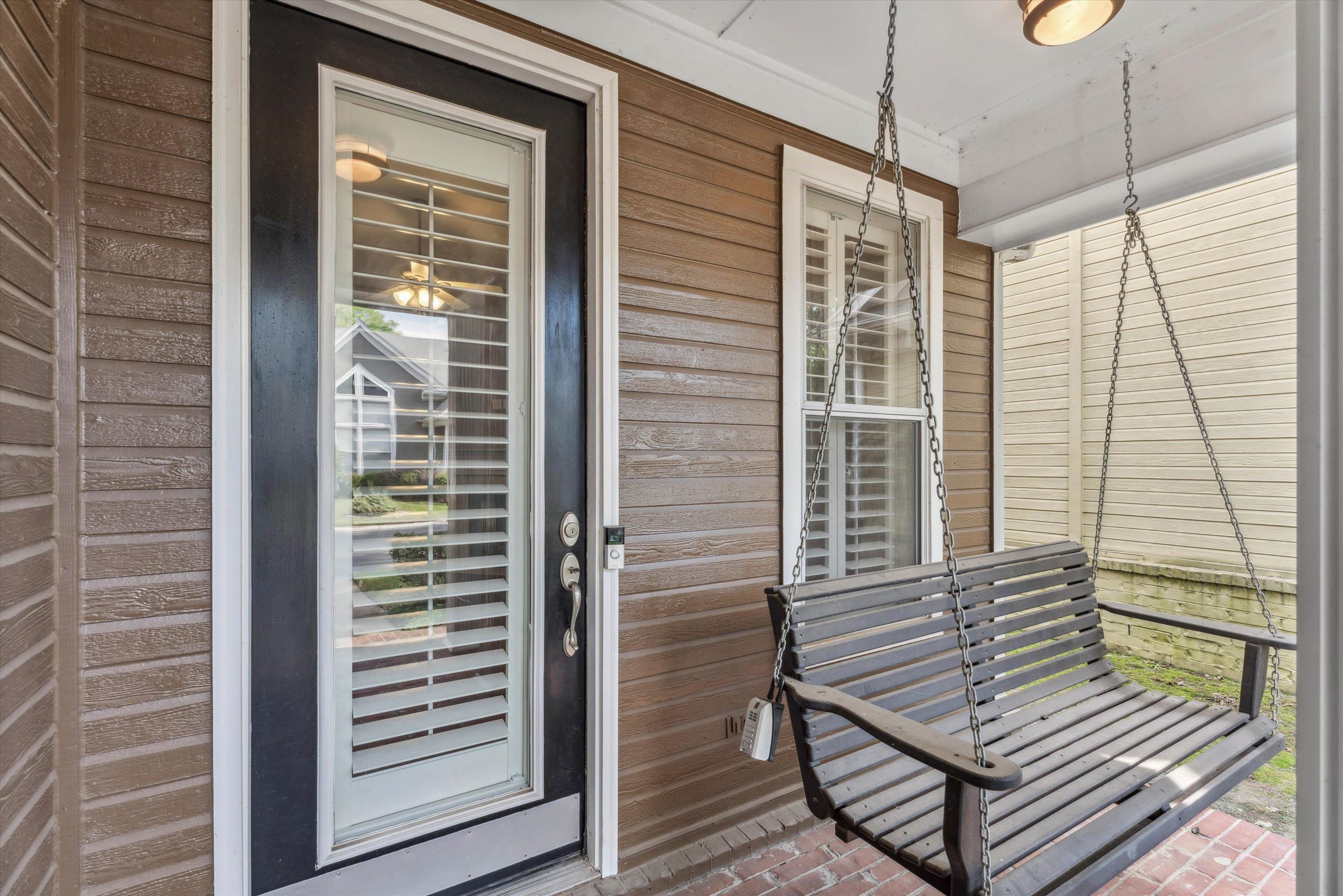 1332 ISLAND SHORE DR