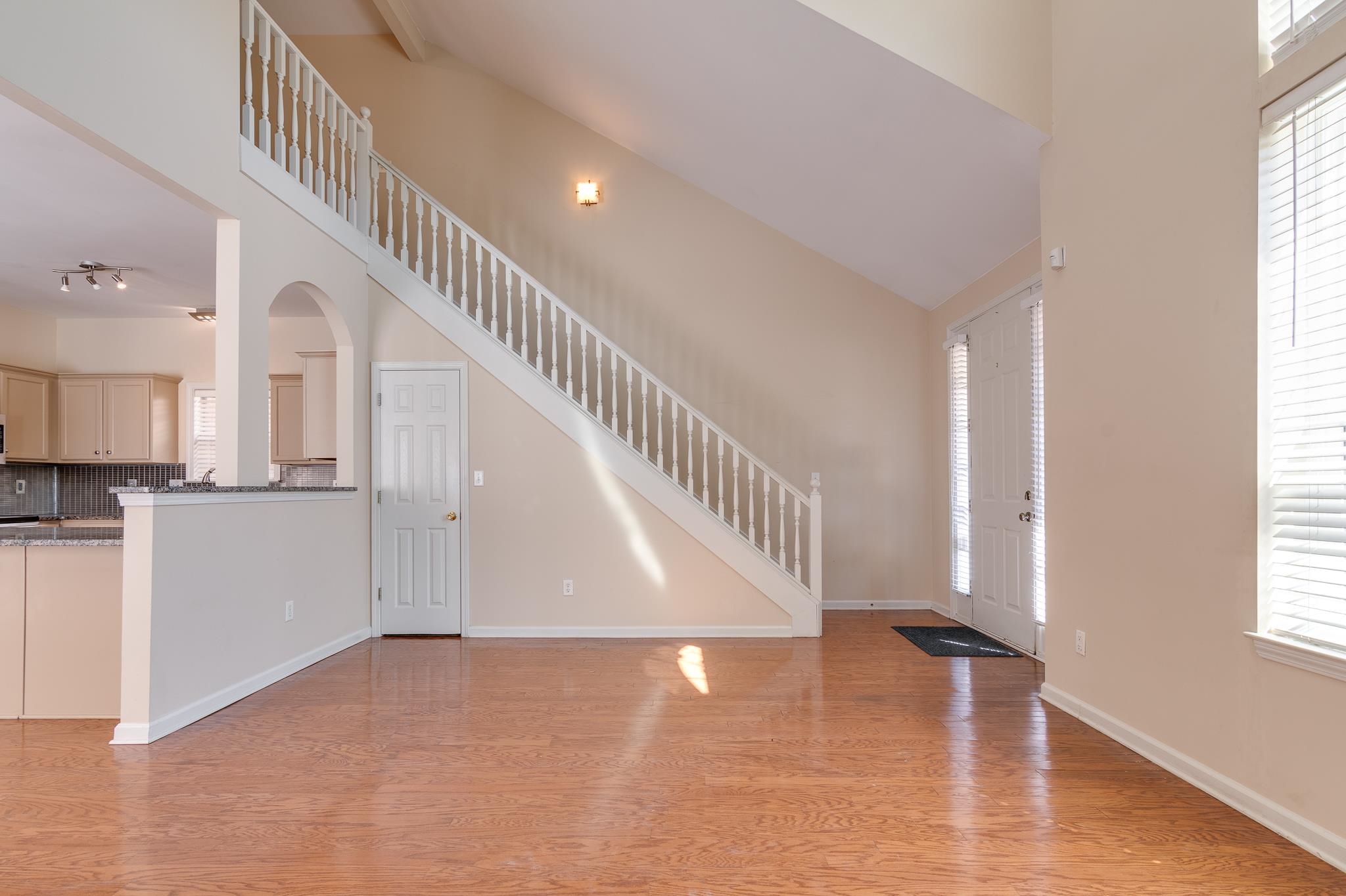 331 FOUNTAIN RIVER DR