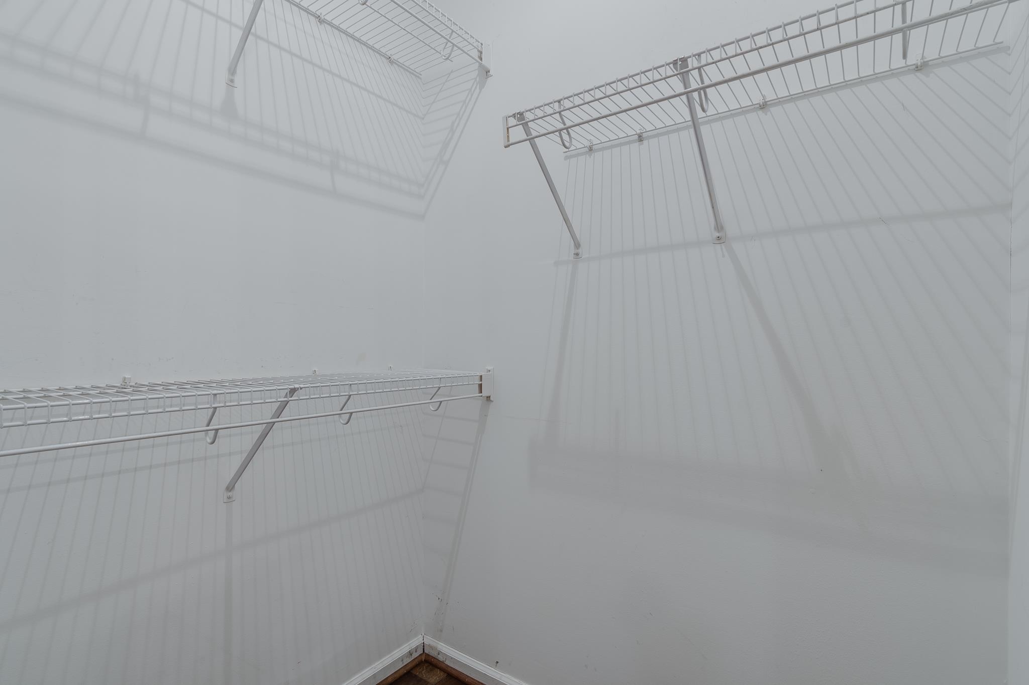 331 FOUNTAIN RIVER DR